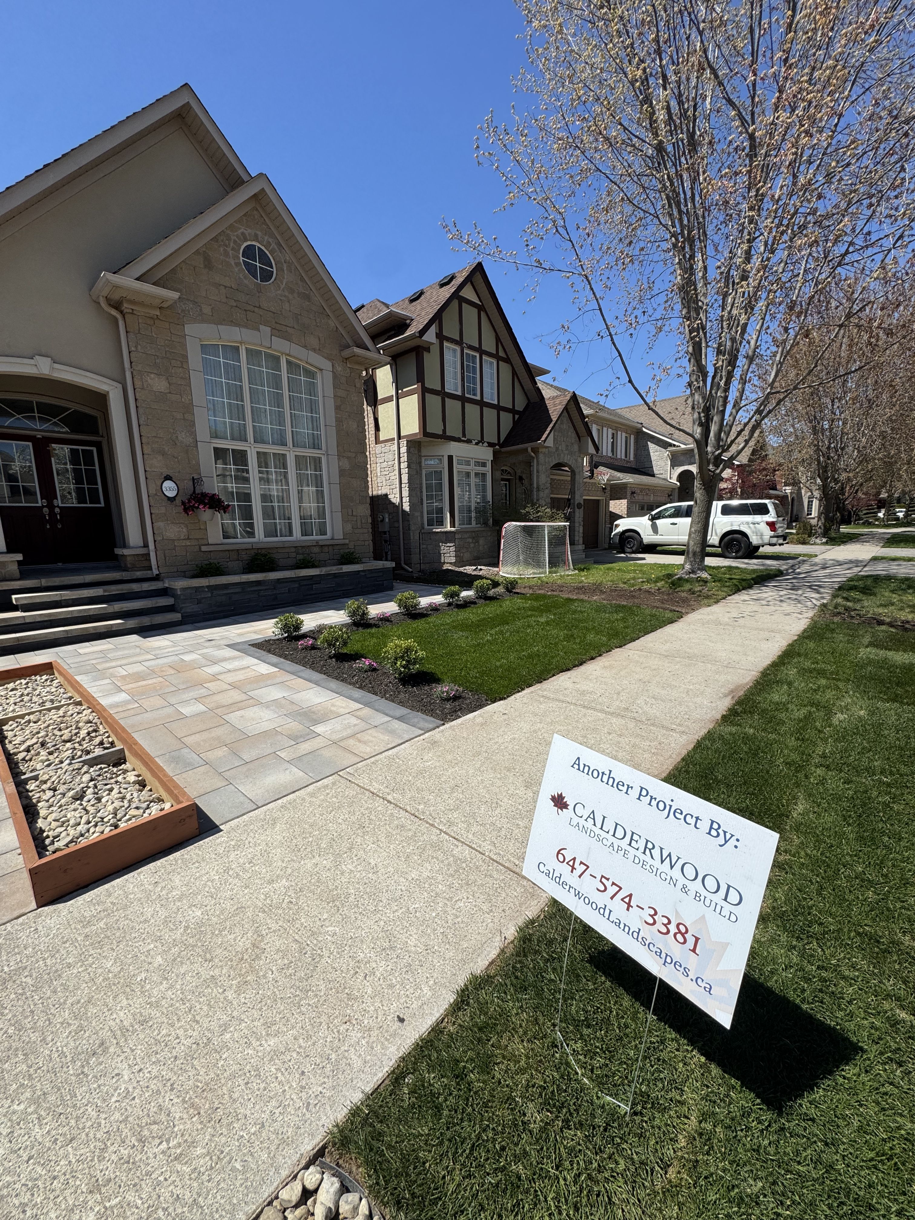 Landscape Construction for Calderwood Landscapes in Oakville, ON
