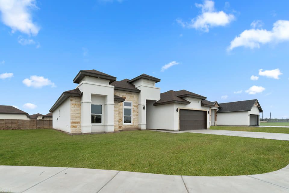  for MBR Homes in Edinburg, TX
