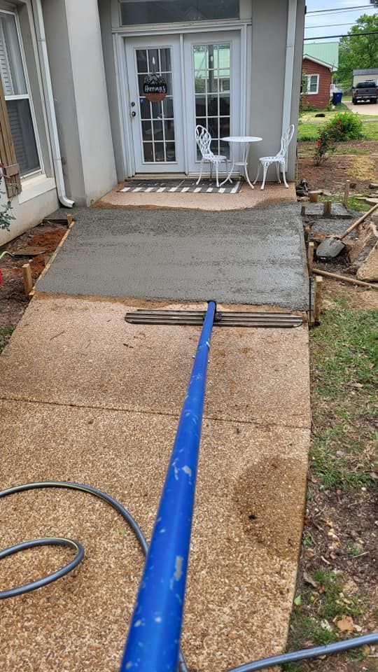  for Huerta's Concrete Finishing in Pontotoc, MS