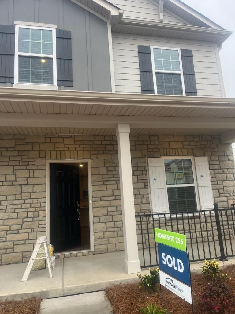  for Epoxy And Painting Simons By Company in Greensboro, NC