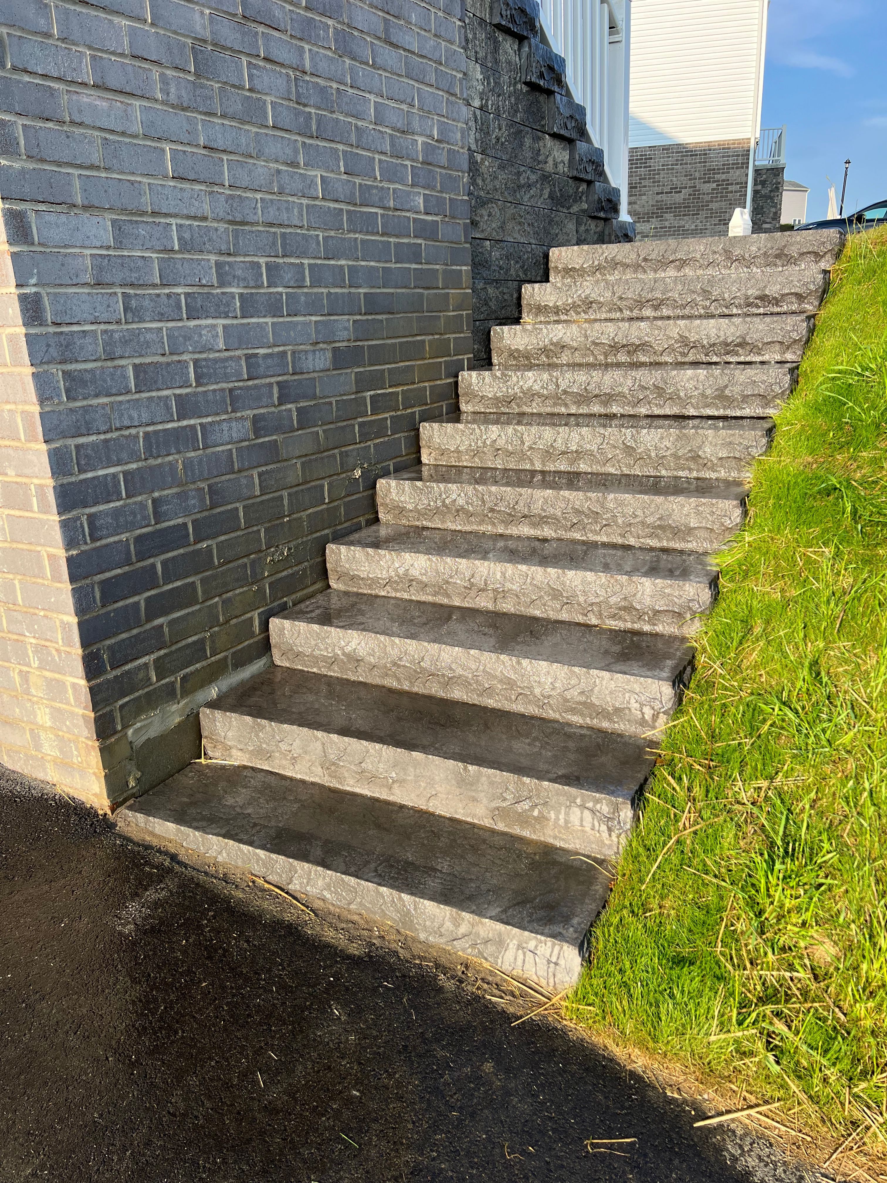  for Henney’s Custom Hardscapes in Canonsburg, PA