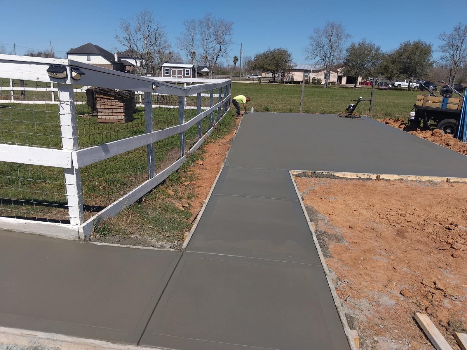  for Elite Construction in Rosharon, TX