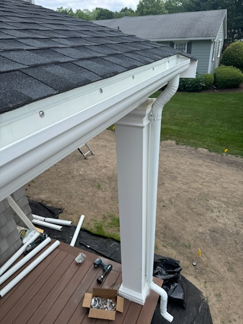  for GR Brothers Home Improvement in Waltham, MA
