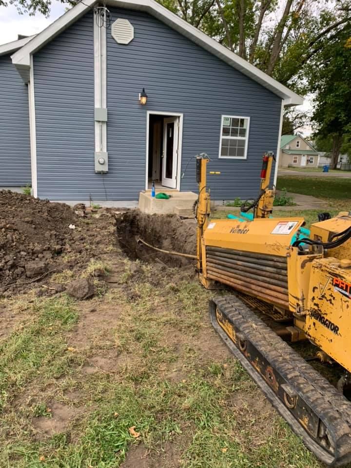 Excavating for PATCO Underground in Canton, MO