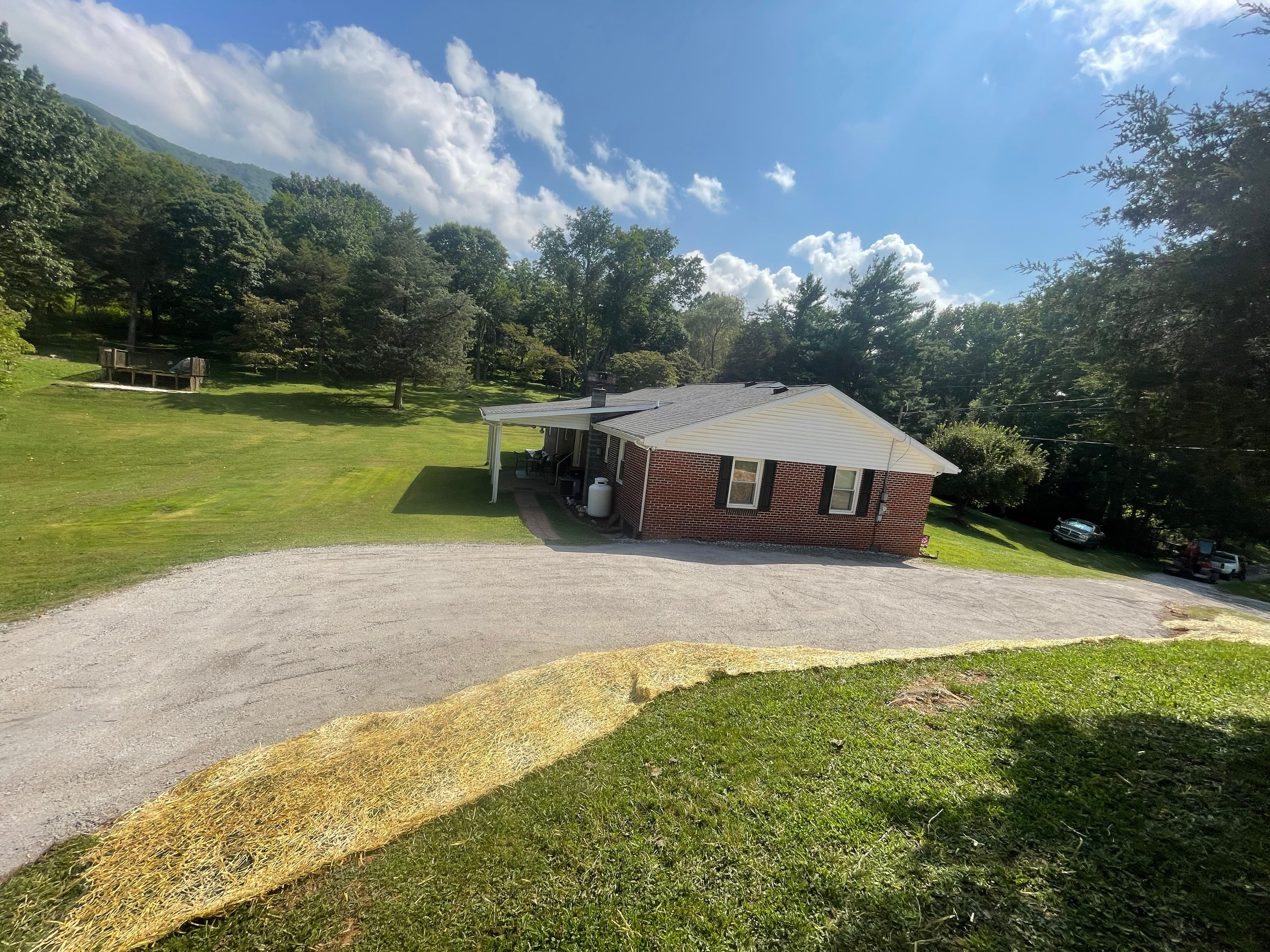  for Simmons Brothers Investments in Pounding Mill, VA
