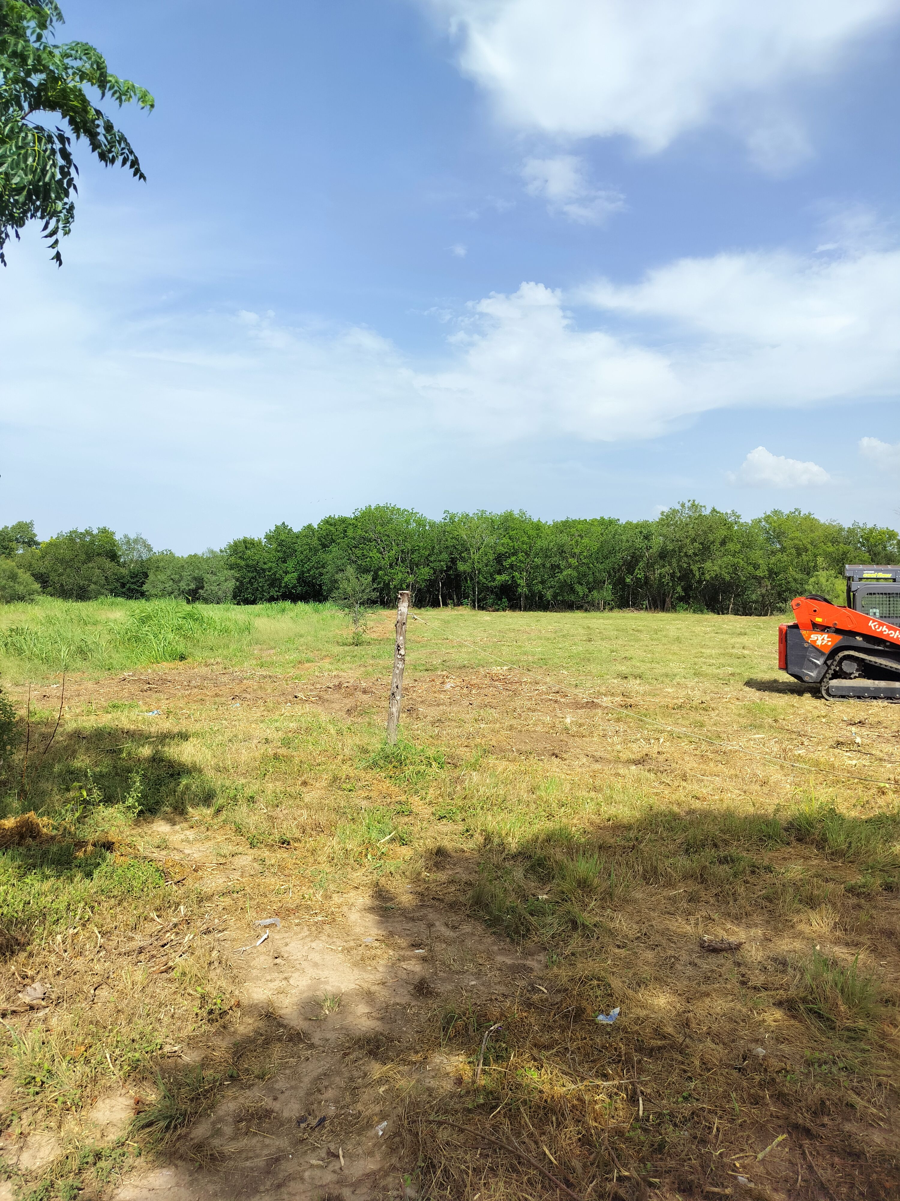  for 512 Land Clearing in Blanco County, TX