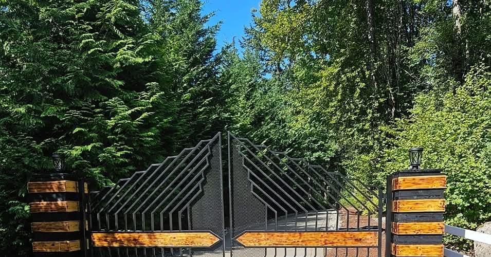  for Custom Gates Welding, LLC. in Auburn, WA