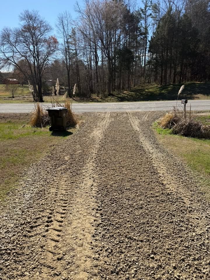 All Photos for Hunt’s Hauling & Landworks LLC in Danville, VA