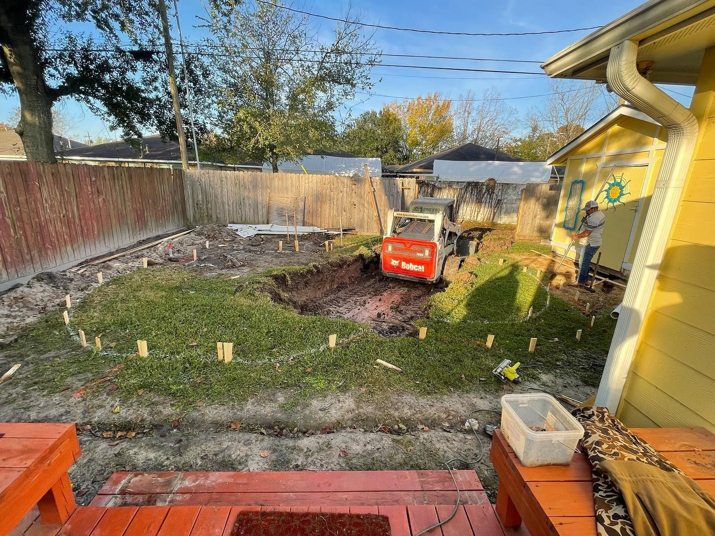  for Azteca Pool Construction LLC in Houston, TX