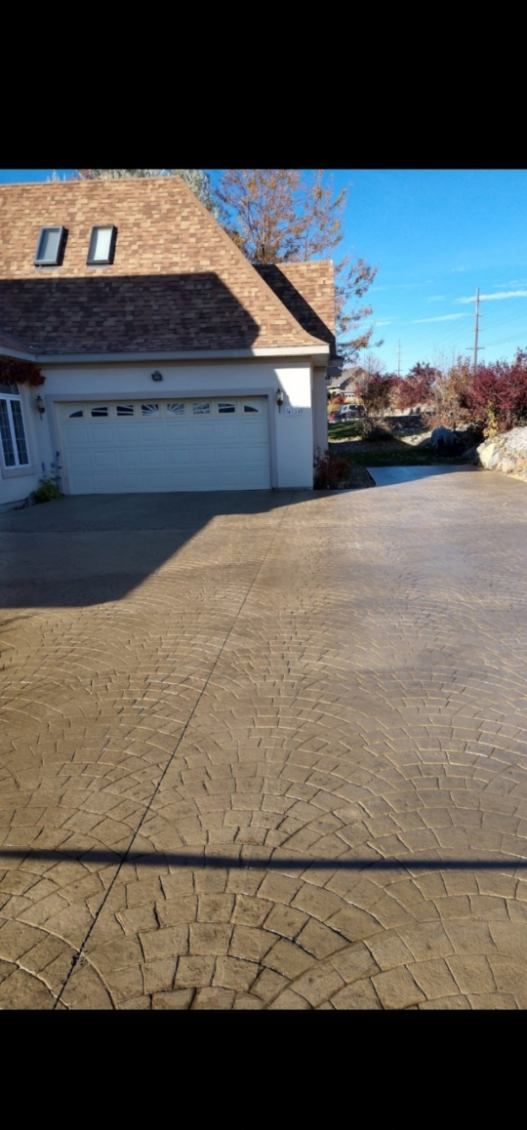  for Divine Concrete in Helena, MT