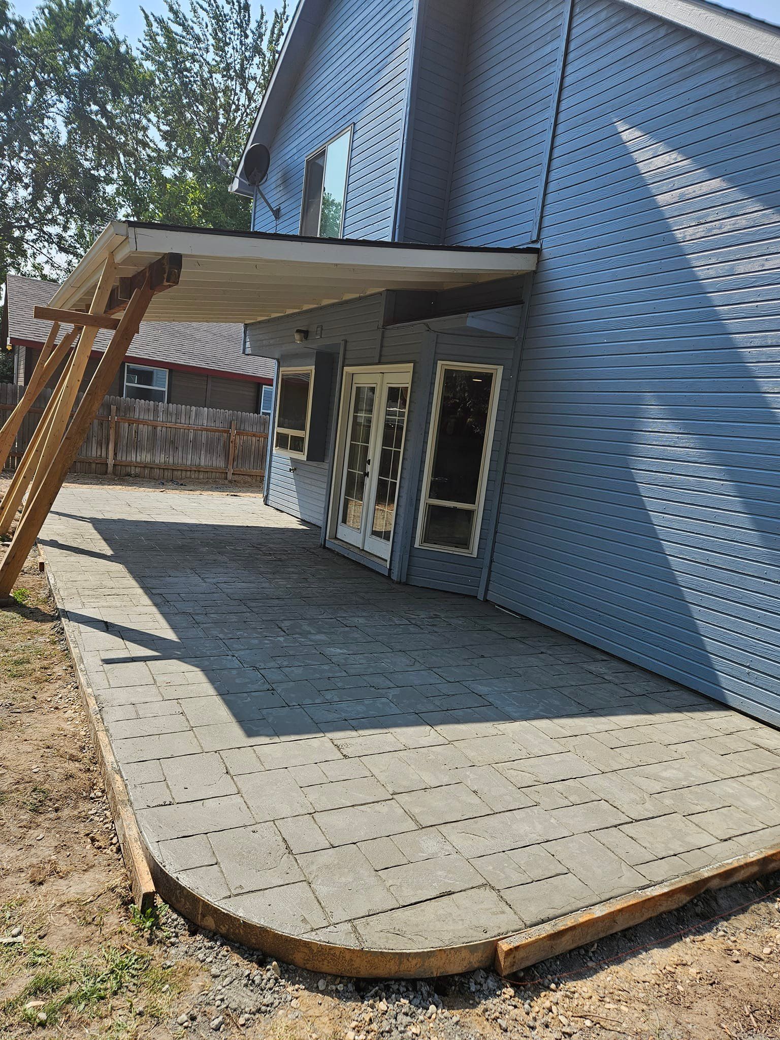  for White Lightning Concrete and Construction in Middleton, ID