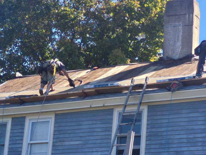  for Glennon's Roofing in Rochester, NH