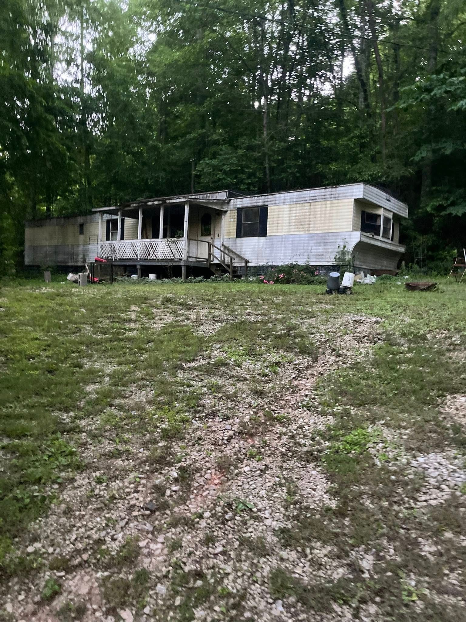  for Toss It Waste LLC in Harriman, TN