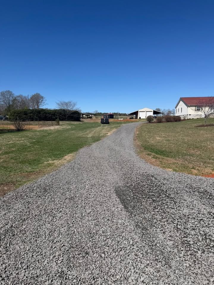 All Photos for Hunt’s Hauling & Landworks LLC in Danville, VA