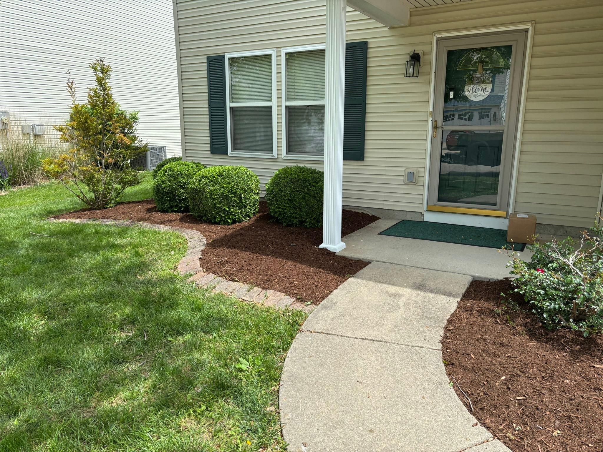  for Andrew's Lawn Service LLC in Lebanon, IL
