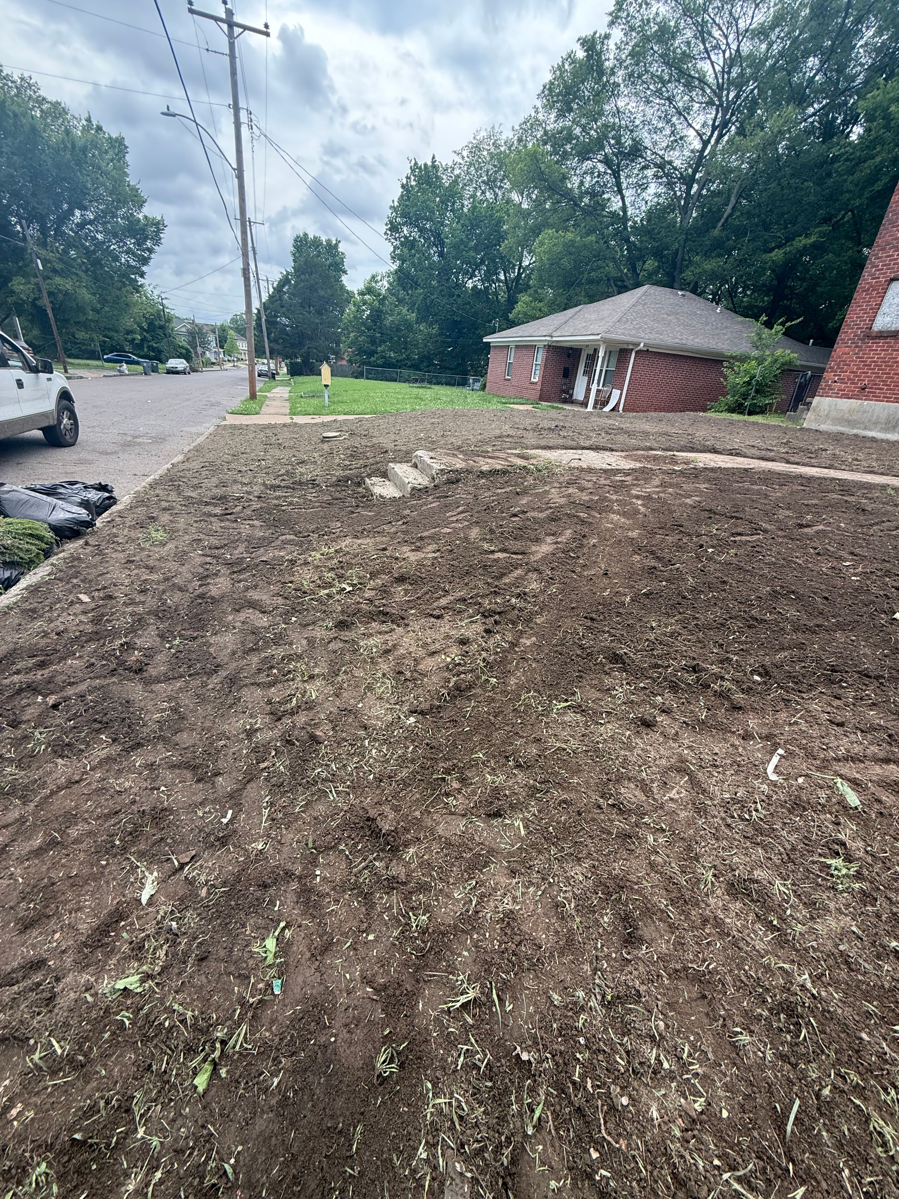  for Sanchez Z. Landscaping in Memphis, TN