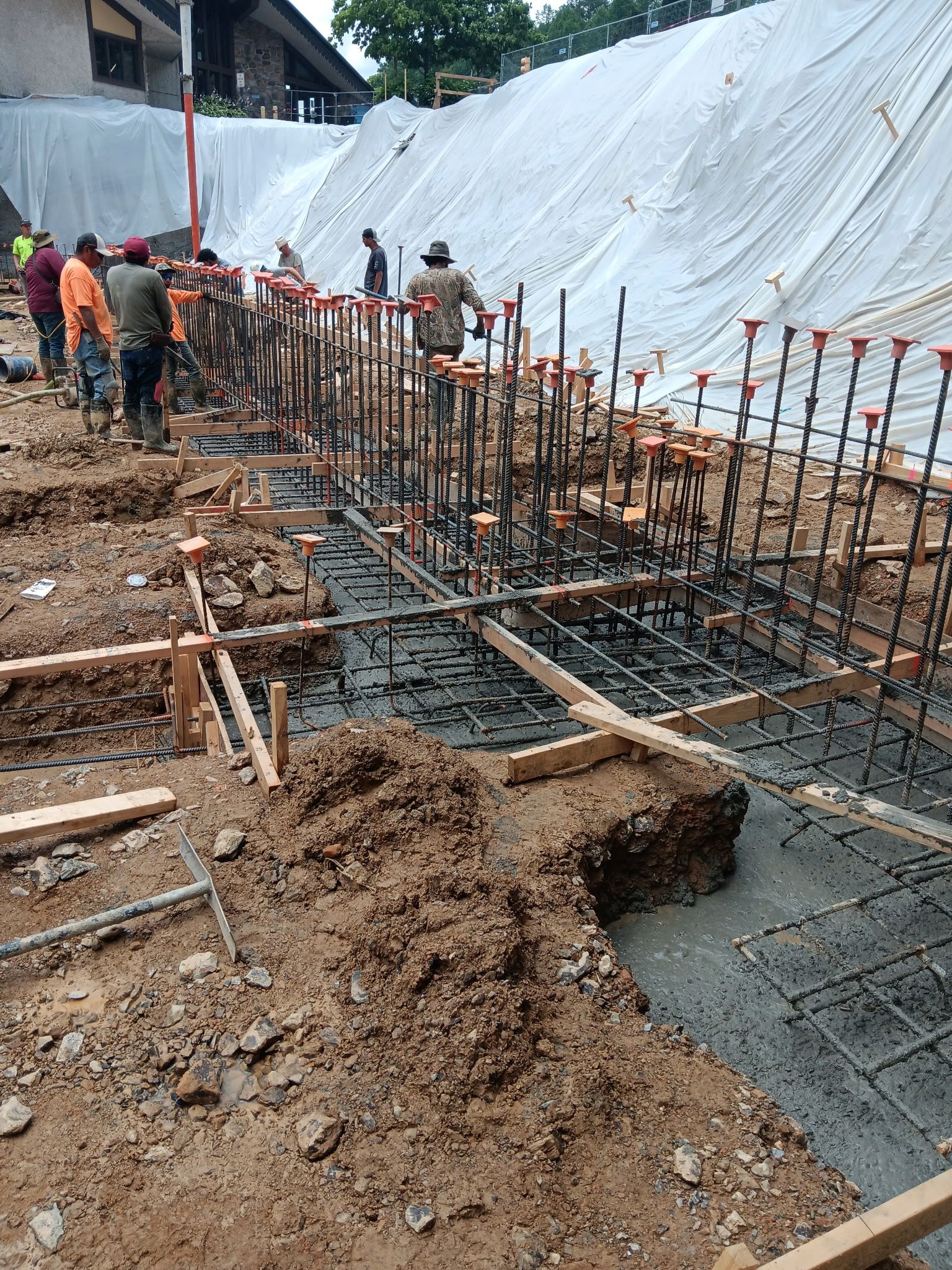  for HR Concrete Solutions LLC in Gatlinburg, TN