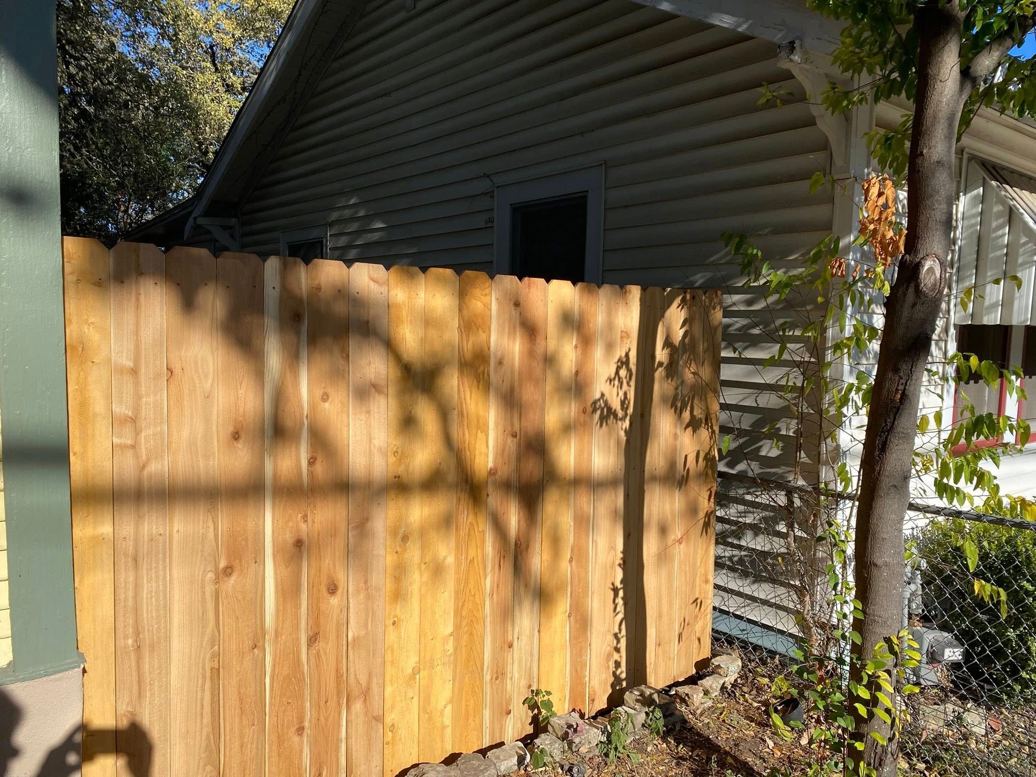  for Robert’s Lawn & Tree Service in Austin, TX