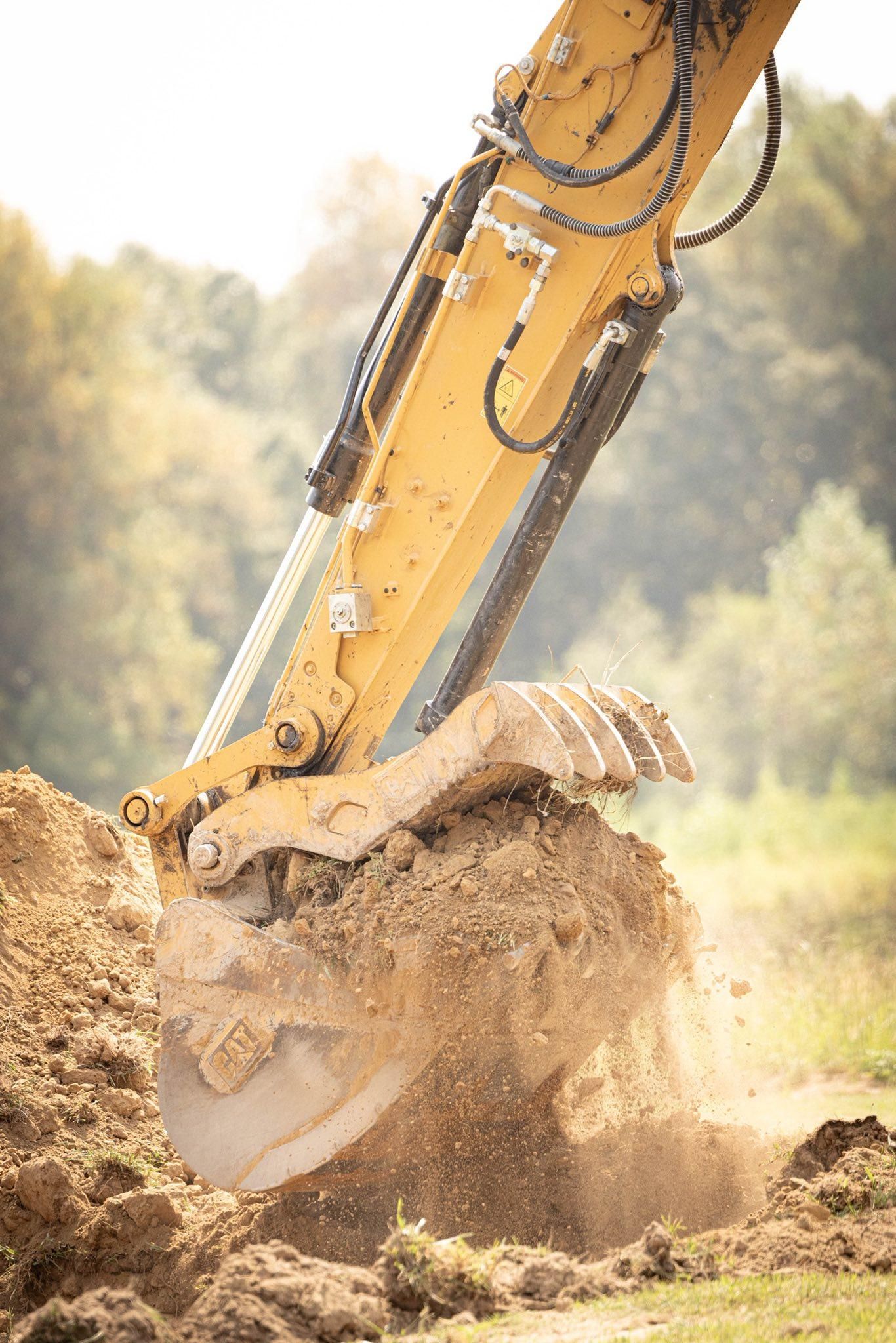  for Collins Constructors in Fyffe, AL
