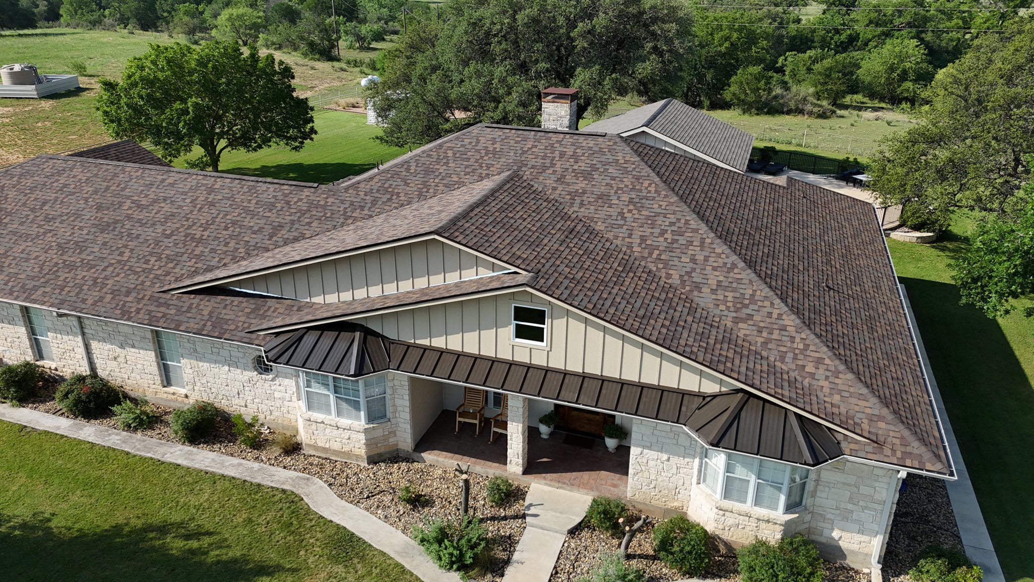  for Barcenas Roofing & Remodeling in San Saba, TX