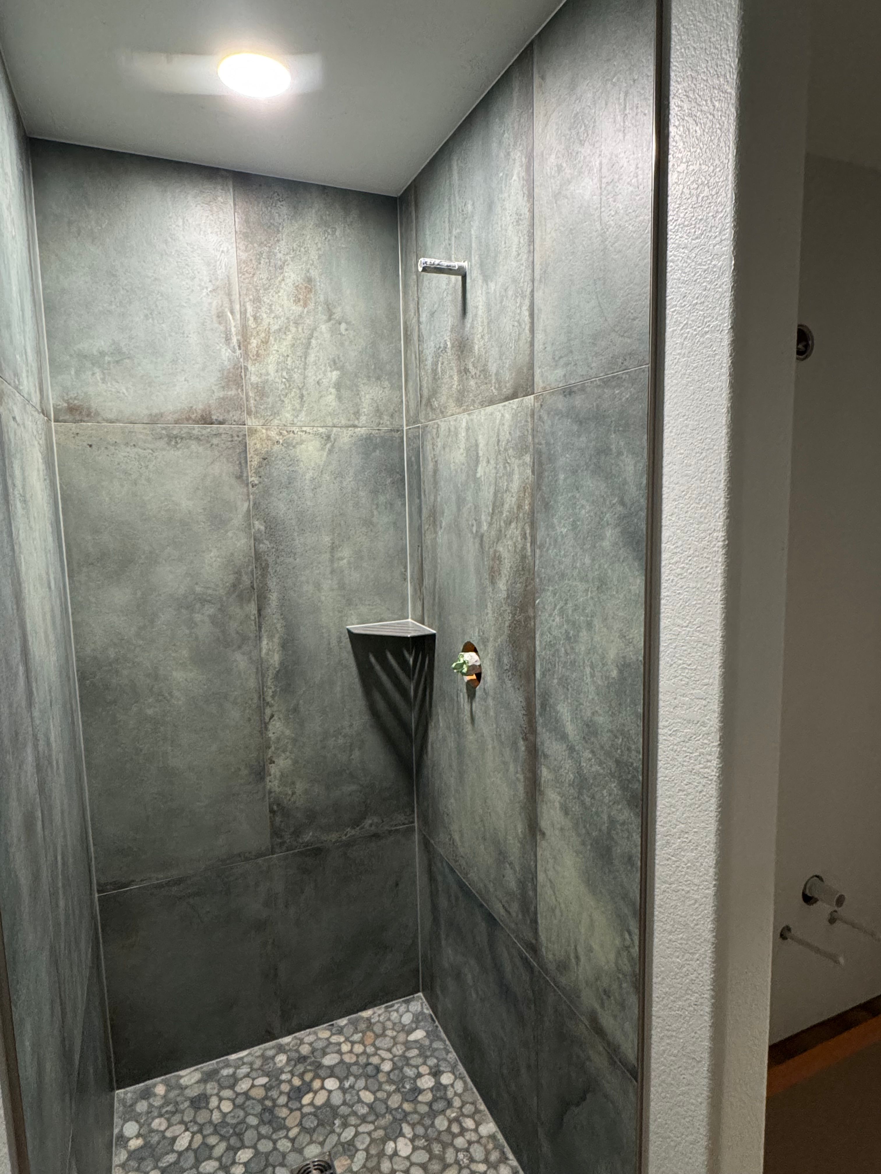  for Dakota Tile & Stone in Belle Fourche, SD