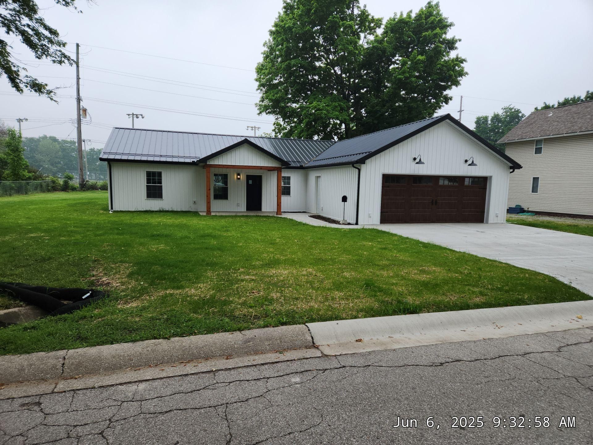  for Cornerstone Builds in LaGrange, IN