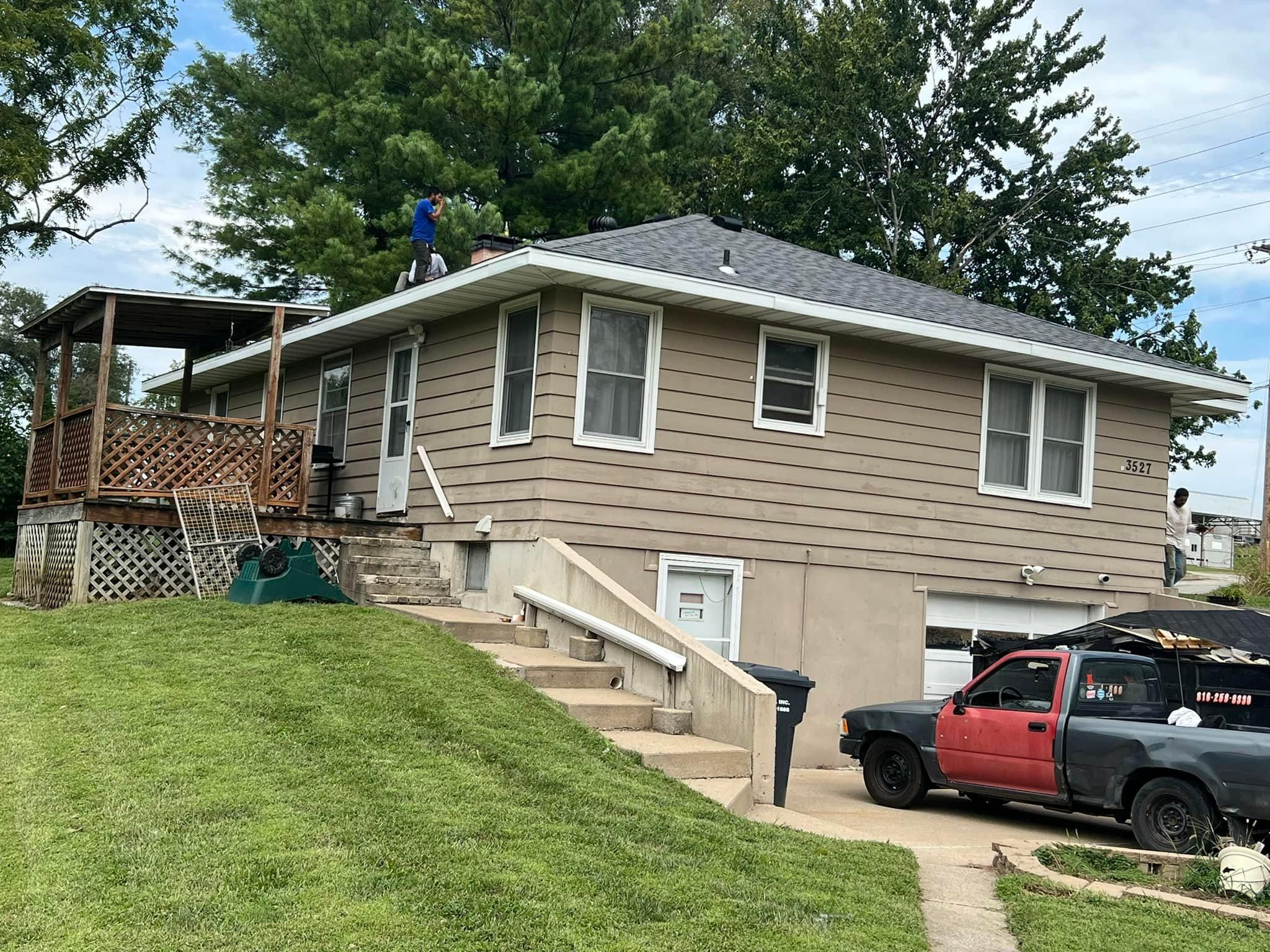  for Full Roof  in Saint Joseph, MO