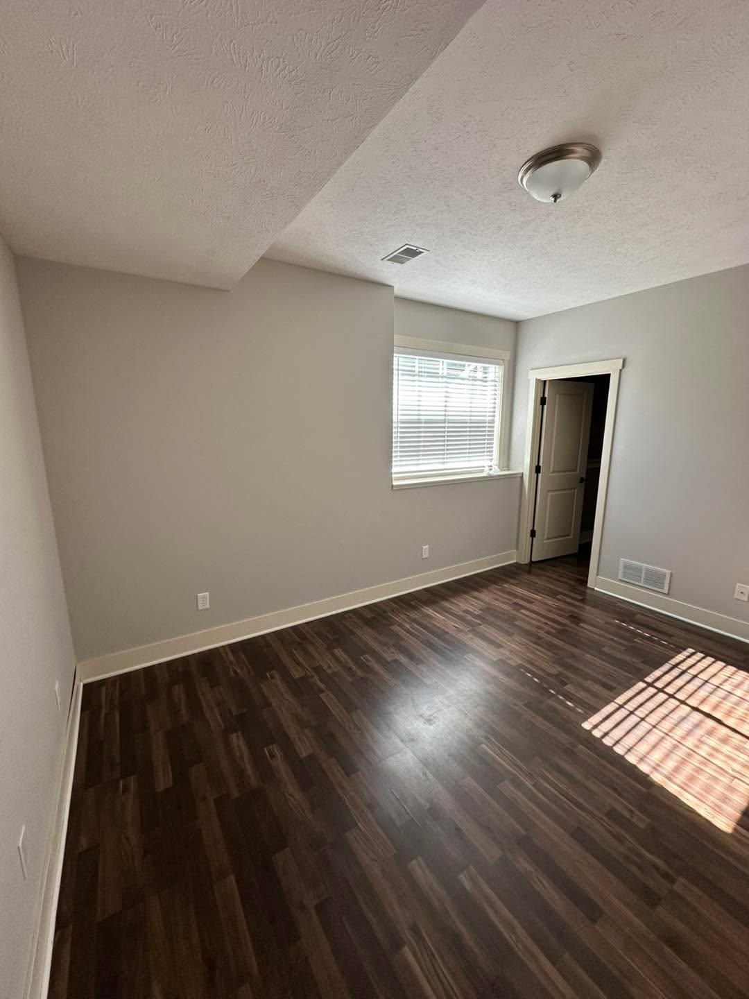 All Photos for Matt Meranda Painting in Grand Rapids, MI