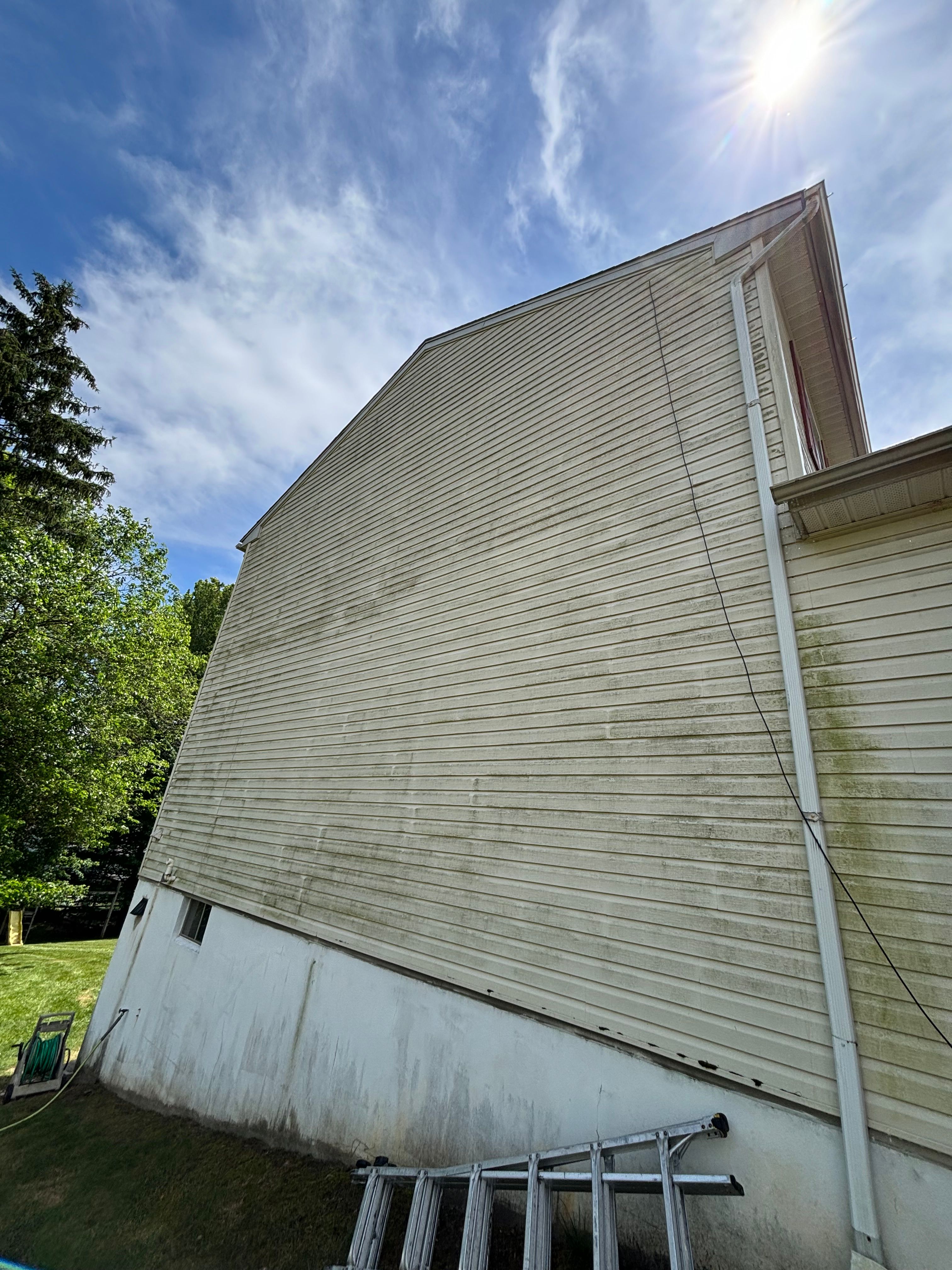 House Wash for Creekside Property Solutions in Aston Township, PA