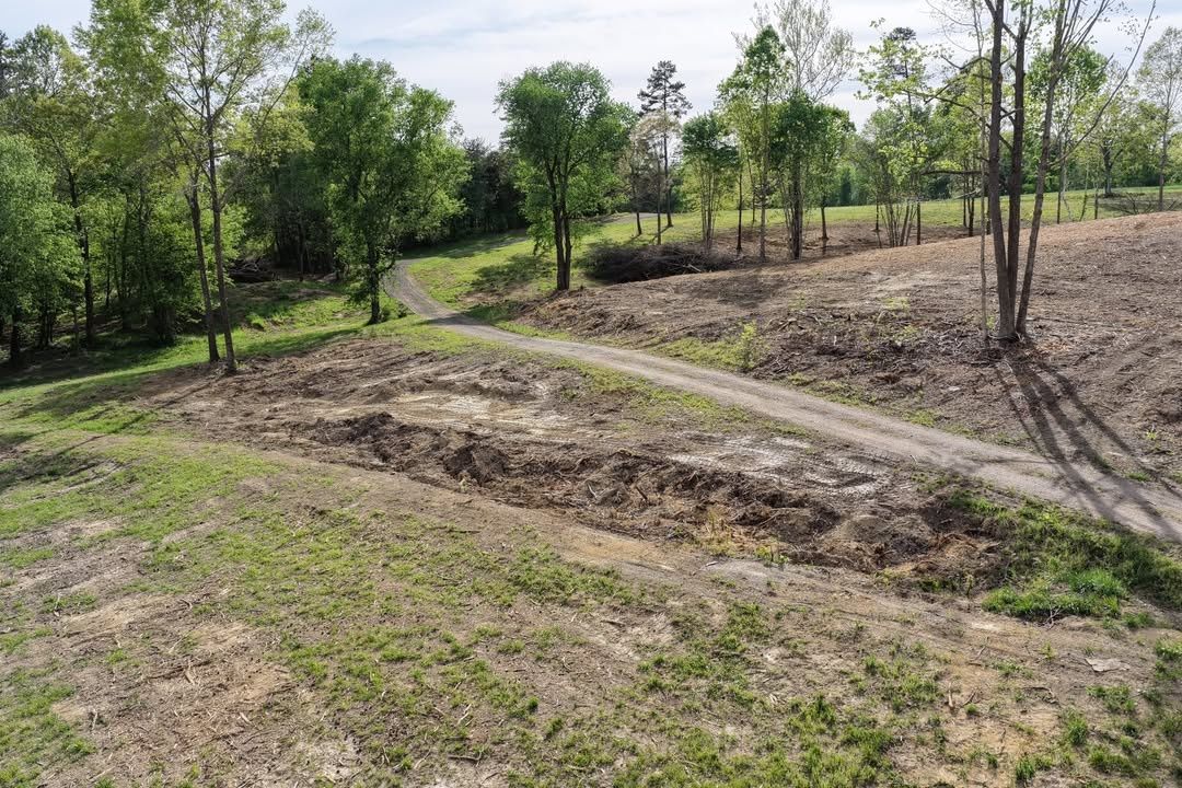 All Photos for Hunt’s Hauling & Landworks LLC in Danville, VA