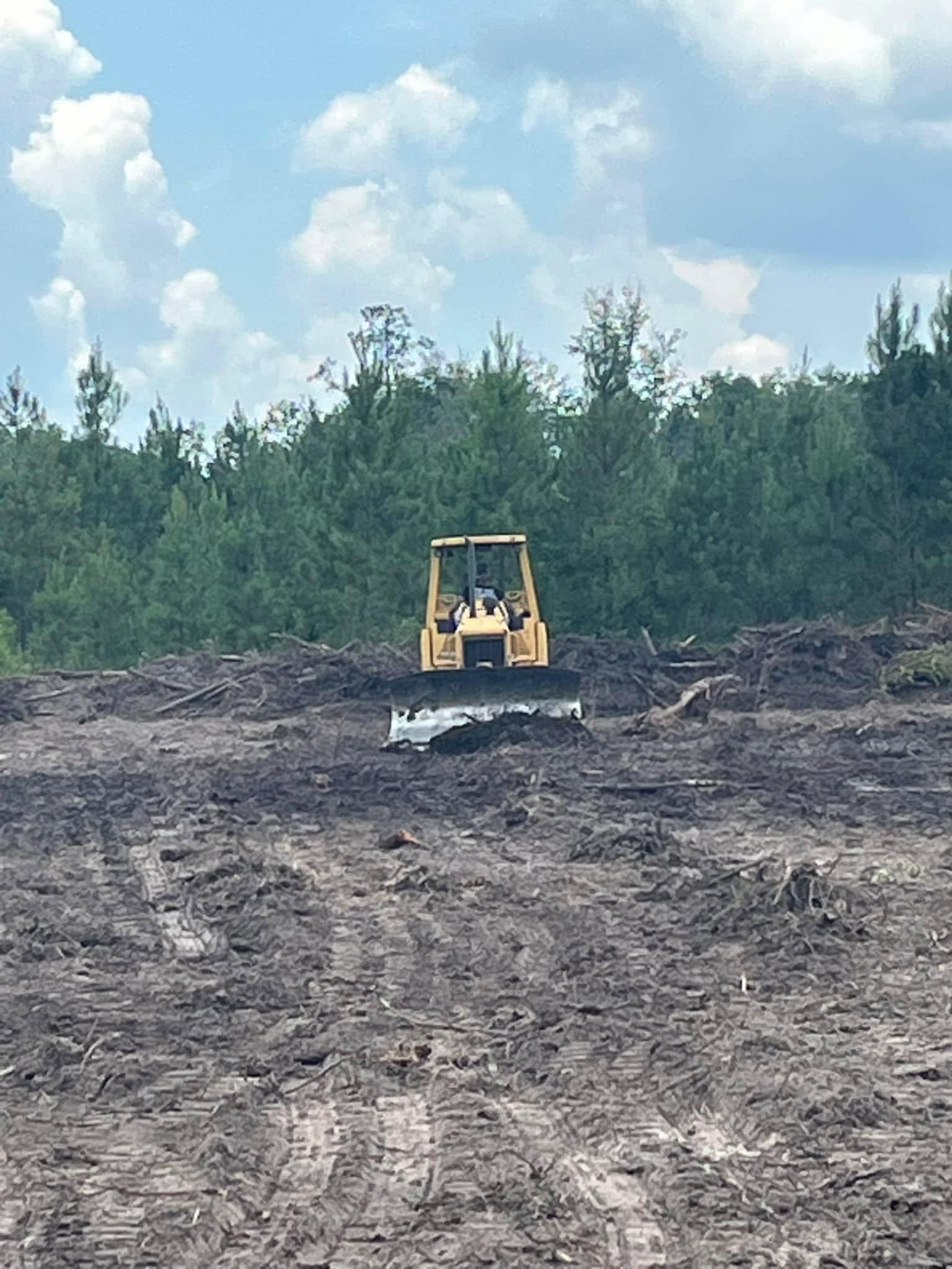  for Diamond B Earthworks in Camden County, GA