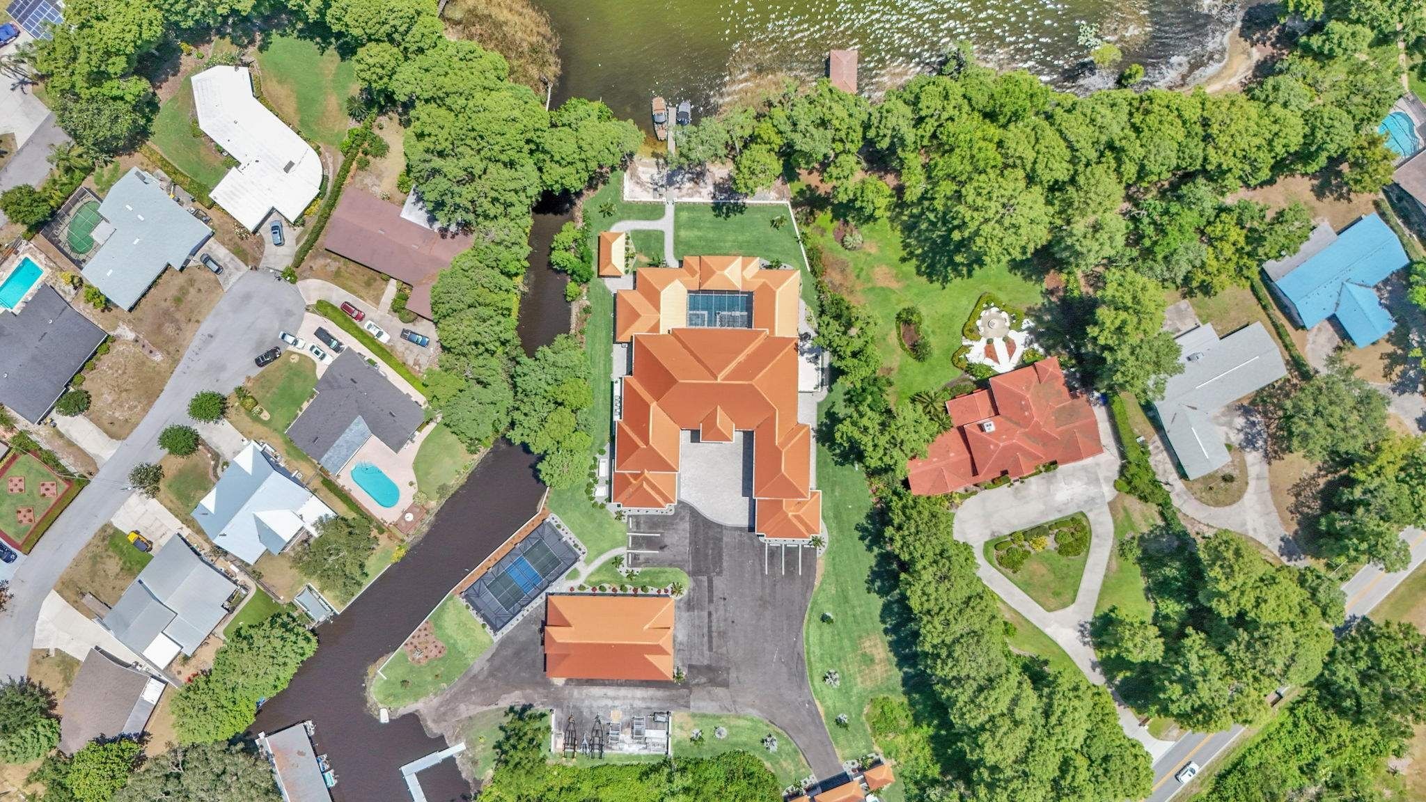  for Webb Homebuilders Group in Lakeland, FL