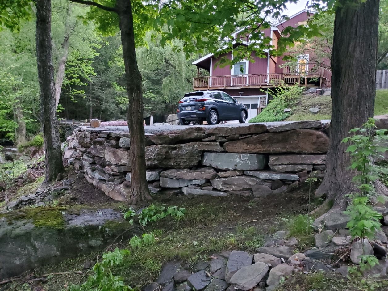  for R McK Excavating in Lake Ariel, PA