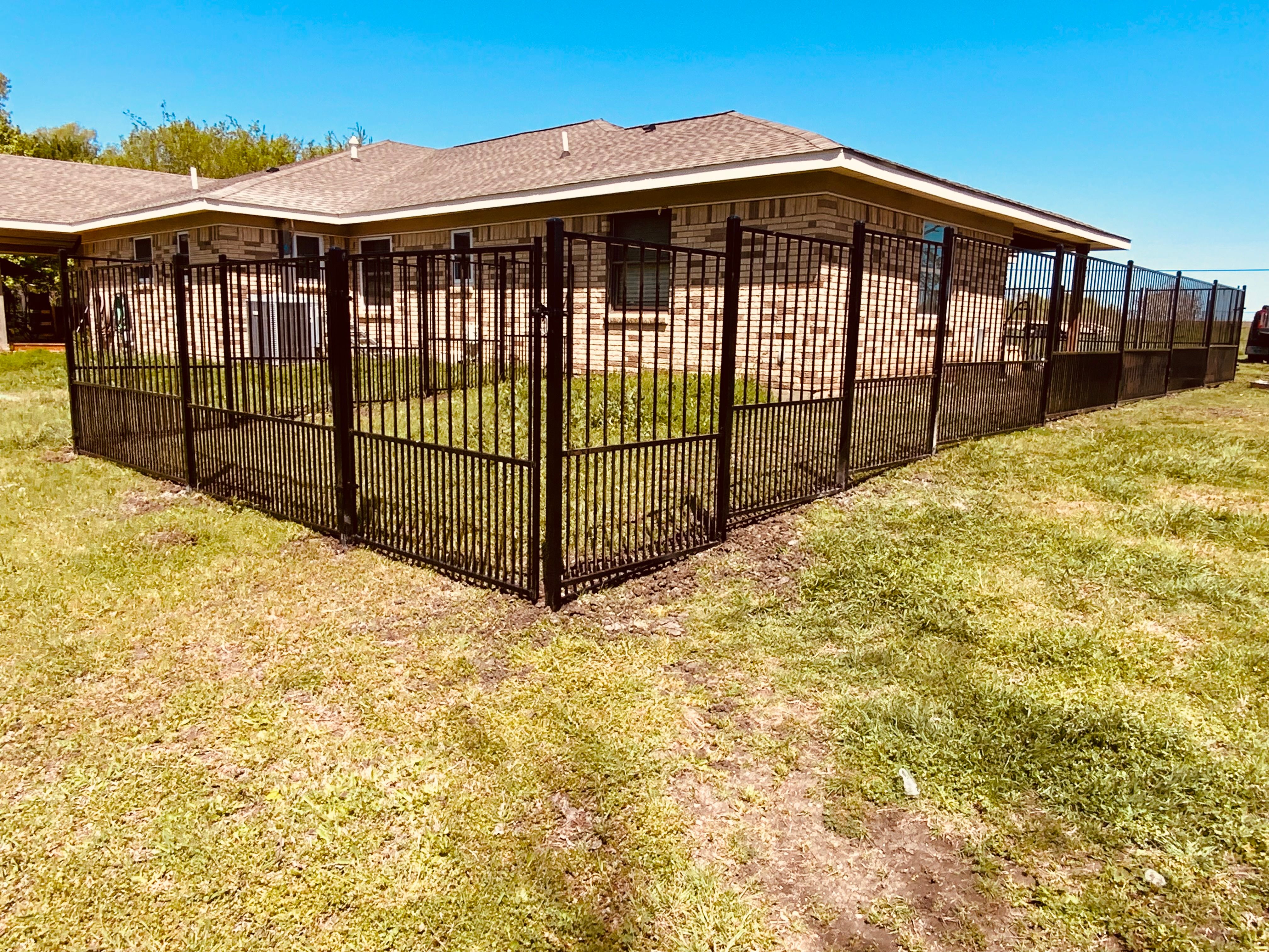 Fences for CCT Construction Group in Dallas-Fort Worth Metropolitan Area, TX