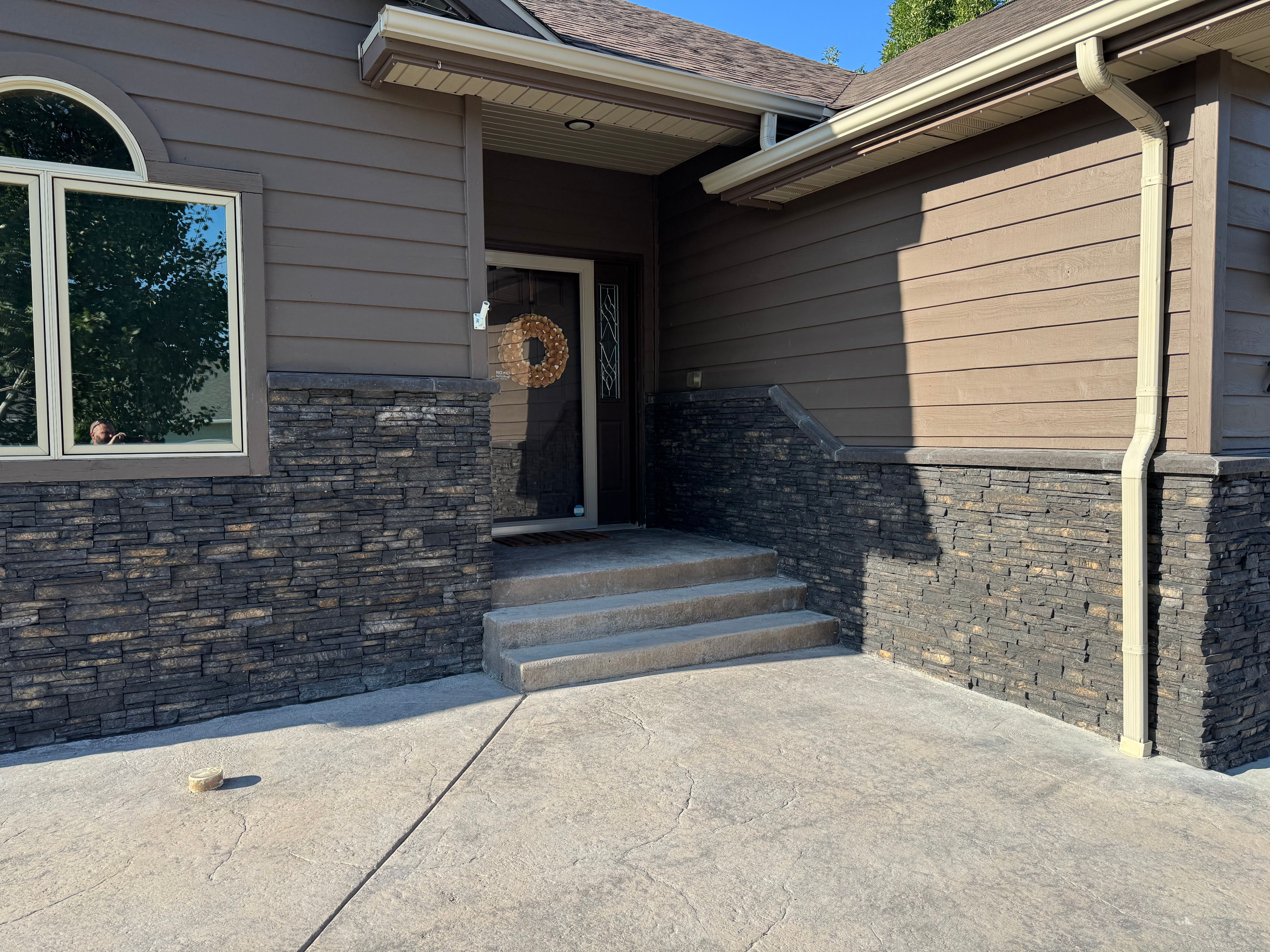  for Dakota Tile & Stone in Belle Fourche, SD