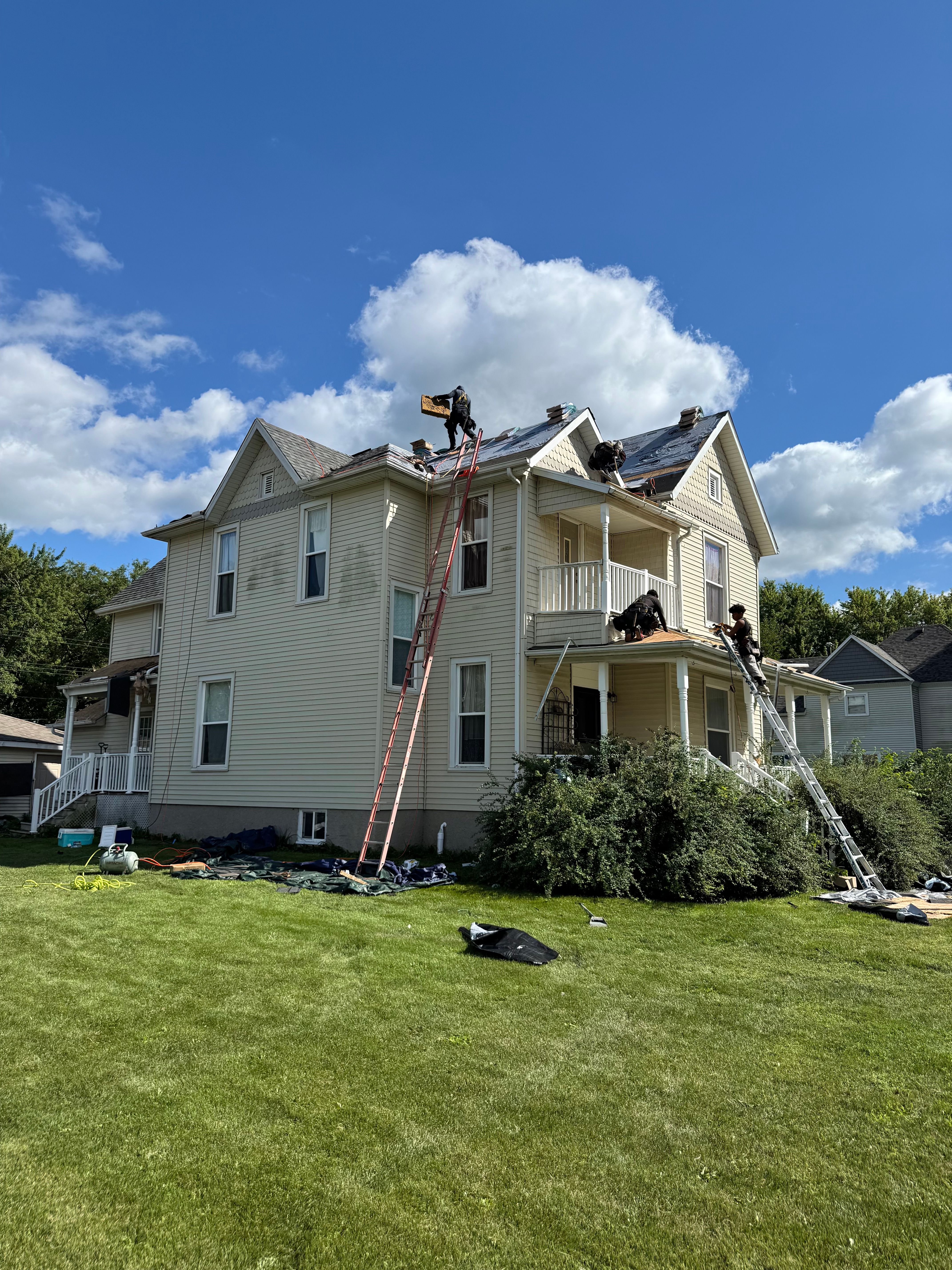  for Zenn Exteriors in Champaign, IL