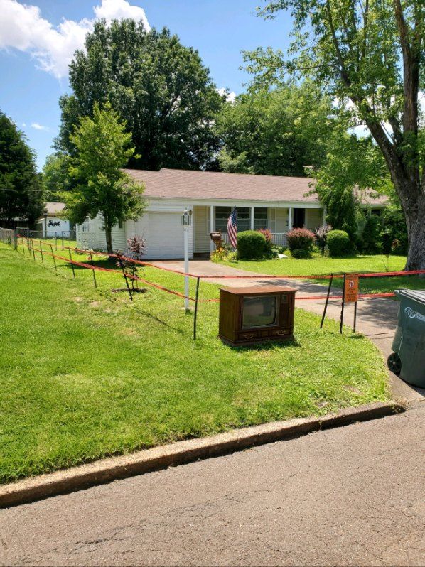  for IVY Contracting in Buena Vista, TN