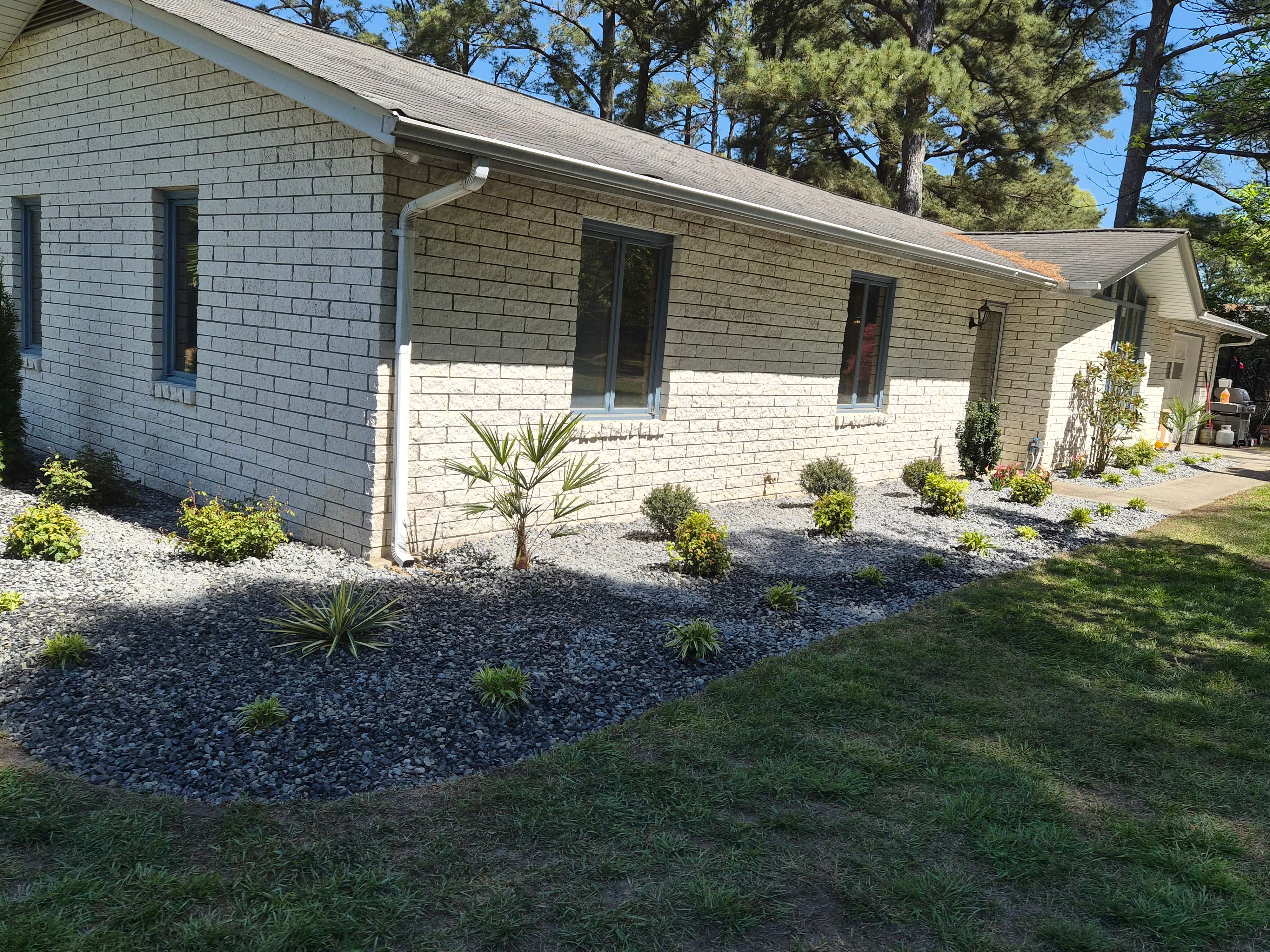 All Photos for 4 Points Lawncare LLC in Hayes, VA