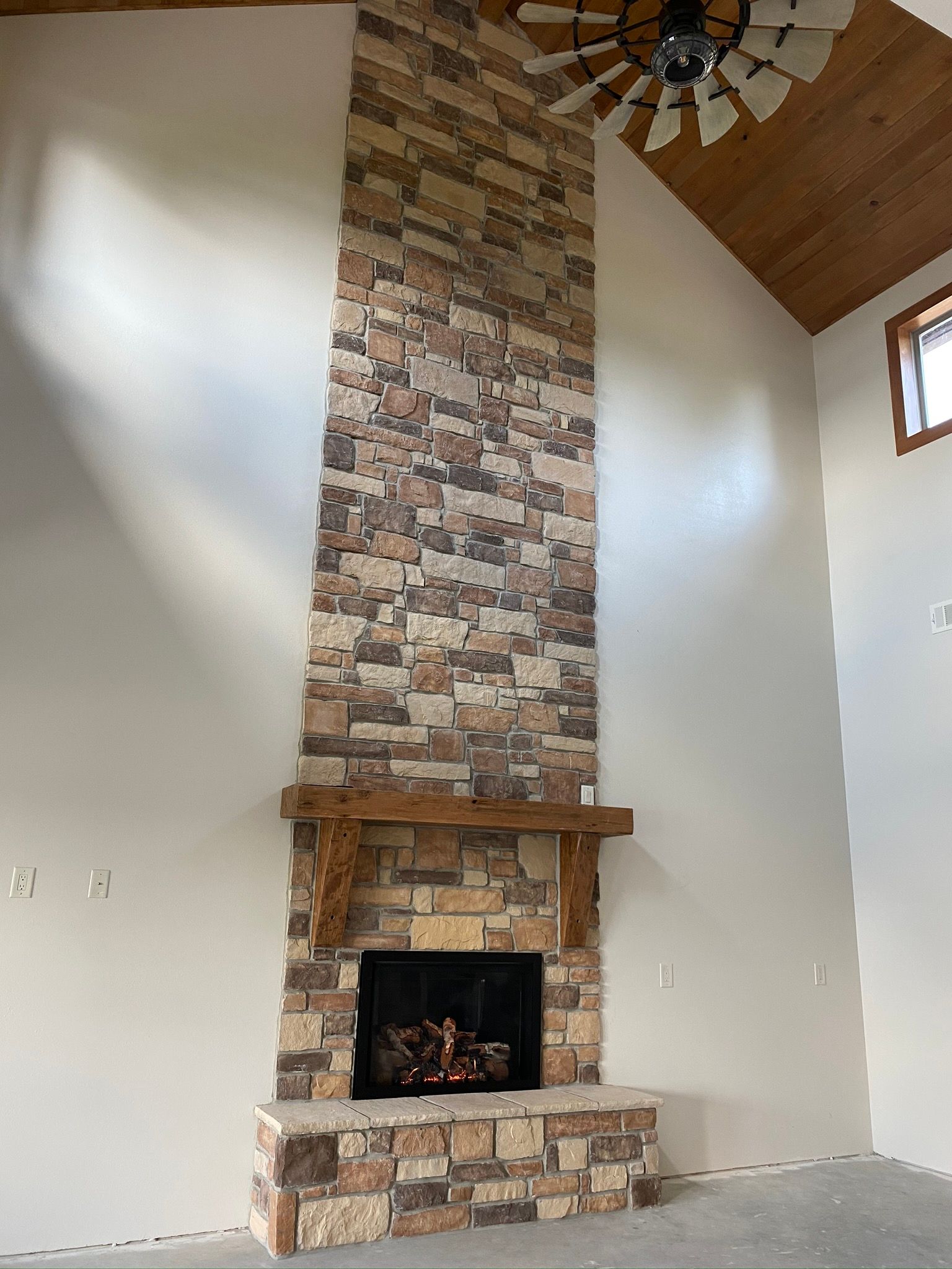  for Hunt Stone & Fireplace in Huntington, TX