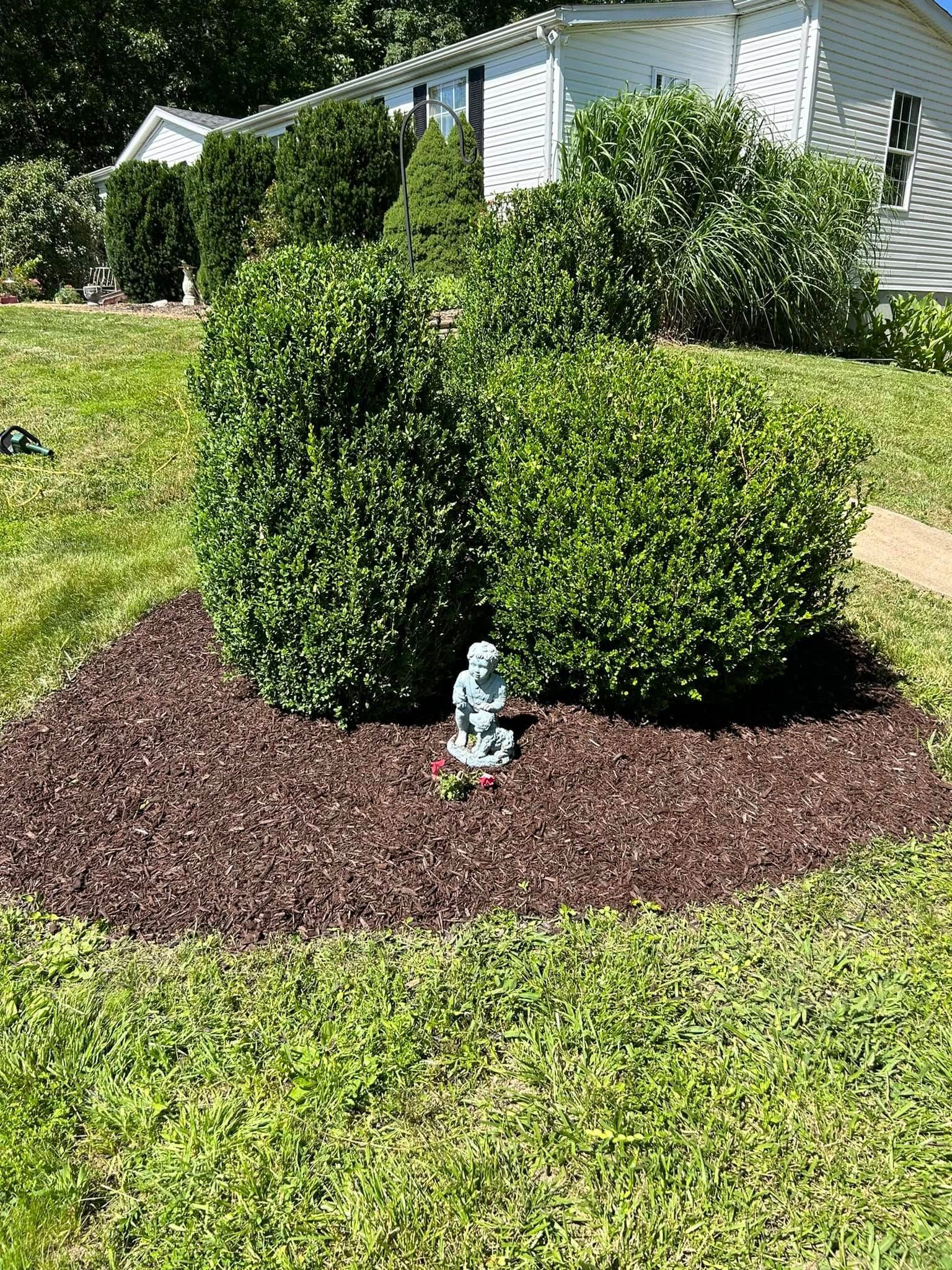 Landscaping for G&K Landscaping in Hillsboro, MO