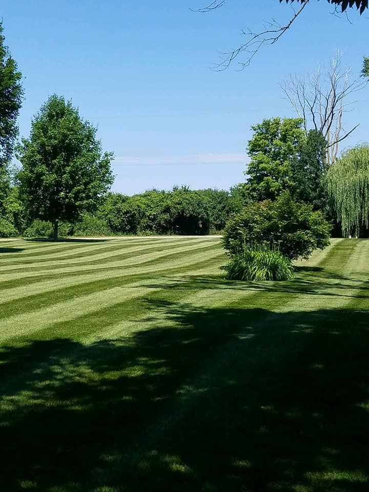 All Photos for JB Enterprise Lawn Care and Snow Removal in Janesville, WI