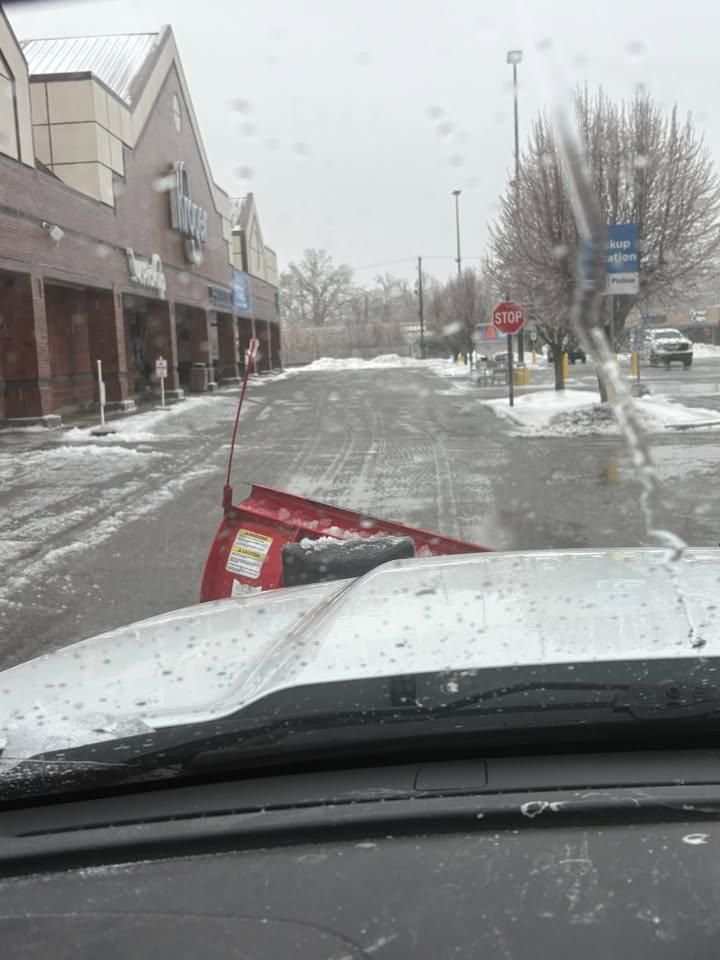  for Dust Till Dawn Lawn in London, Kentucky