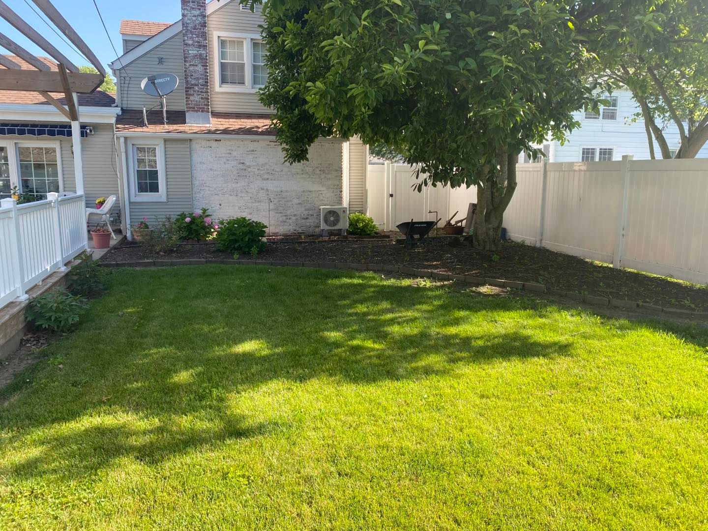  for Lawn Masters in Hoopeston, IL