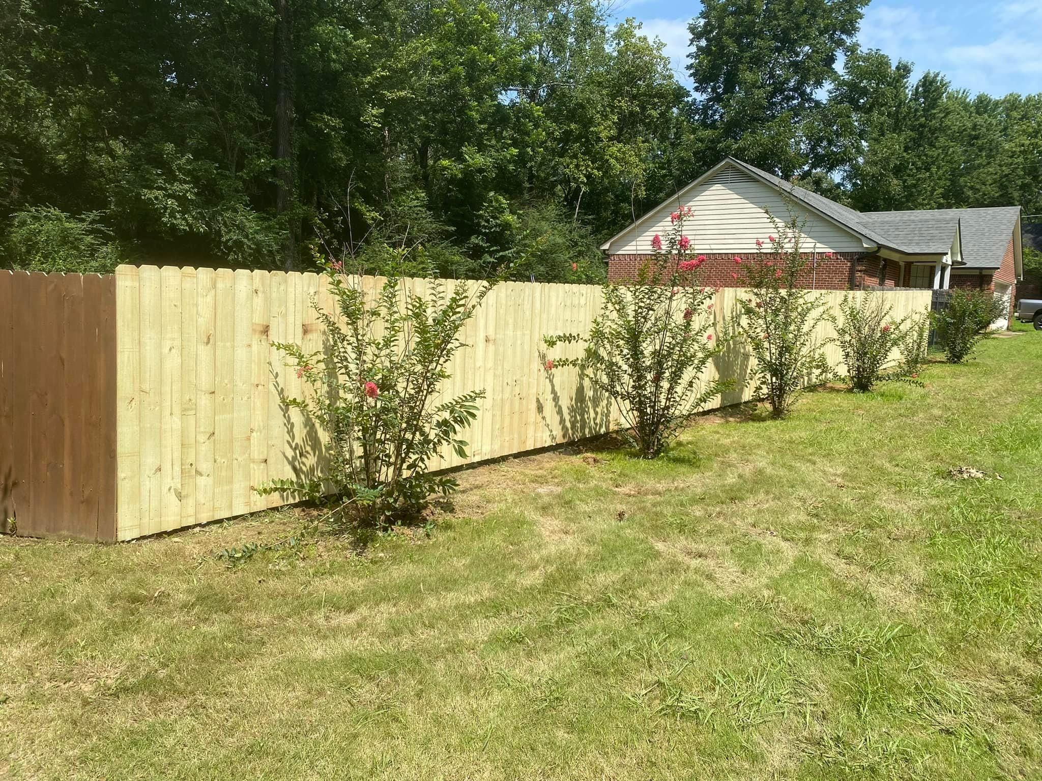  for Manning Fence, LLC in Hernando, MS