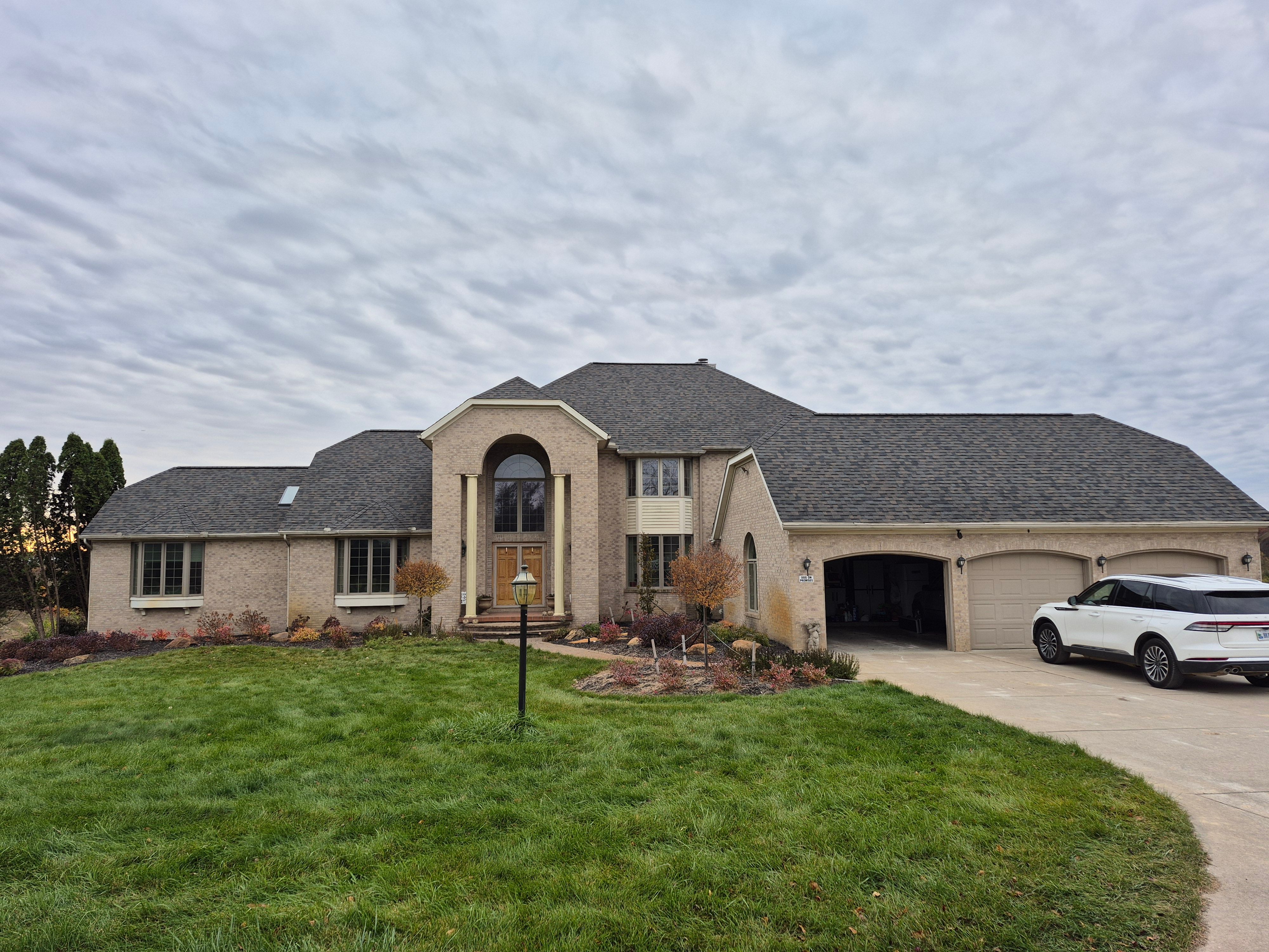  for Contractors Roofing in Dearborn, MI