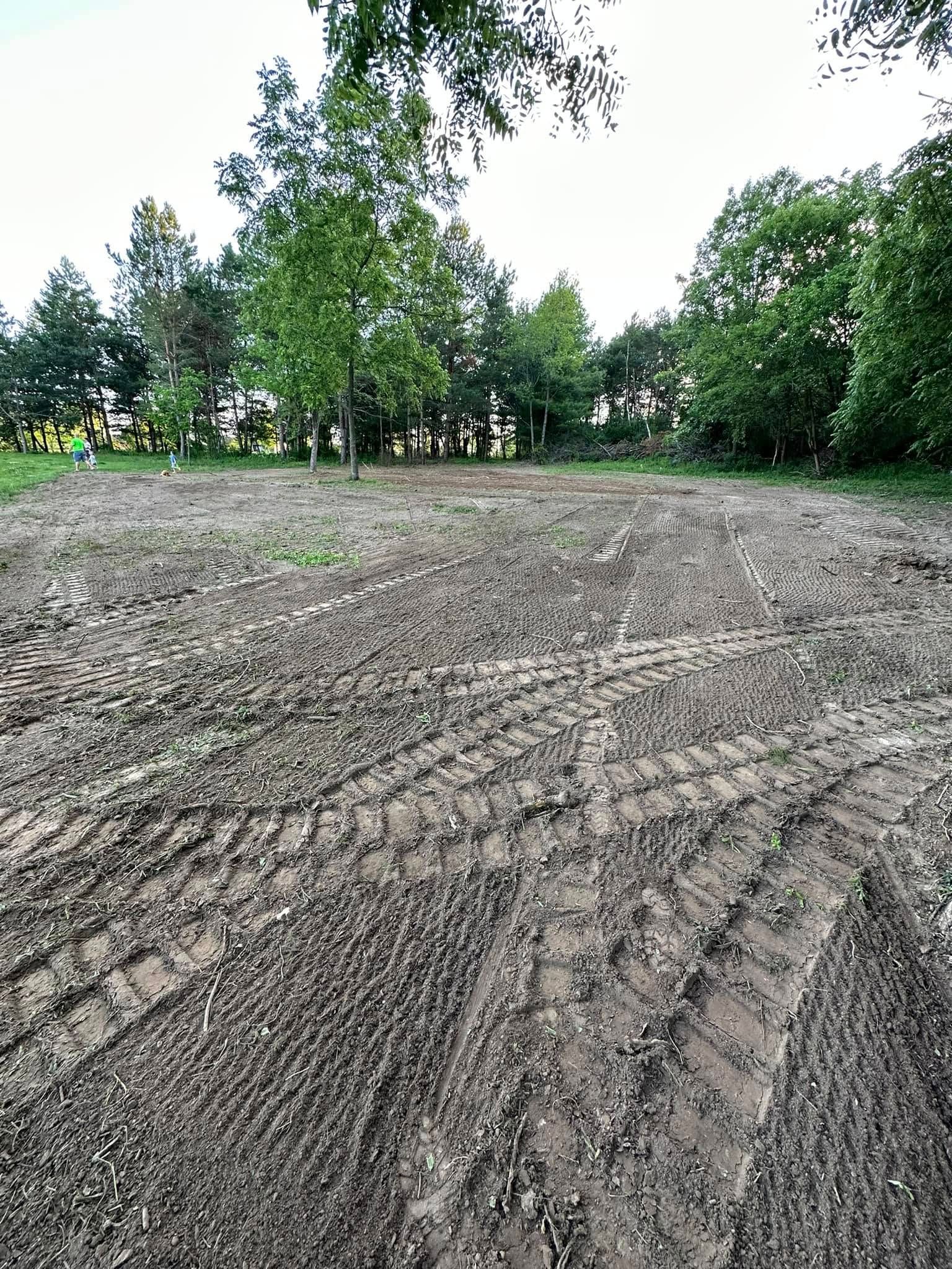  for 608 Earthworks in Marshall, WI