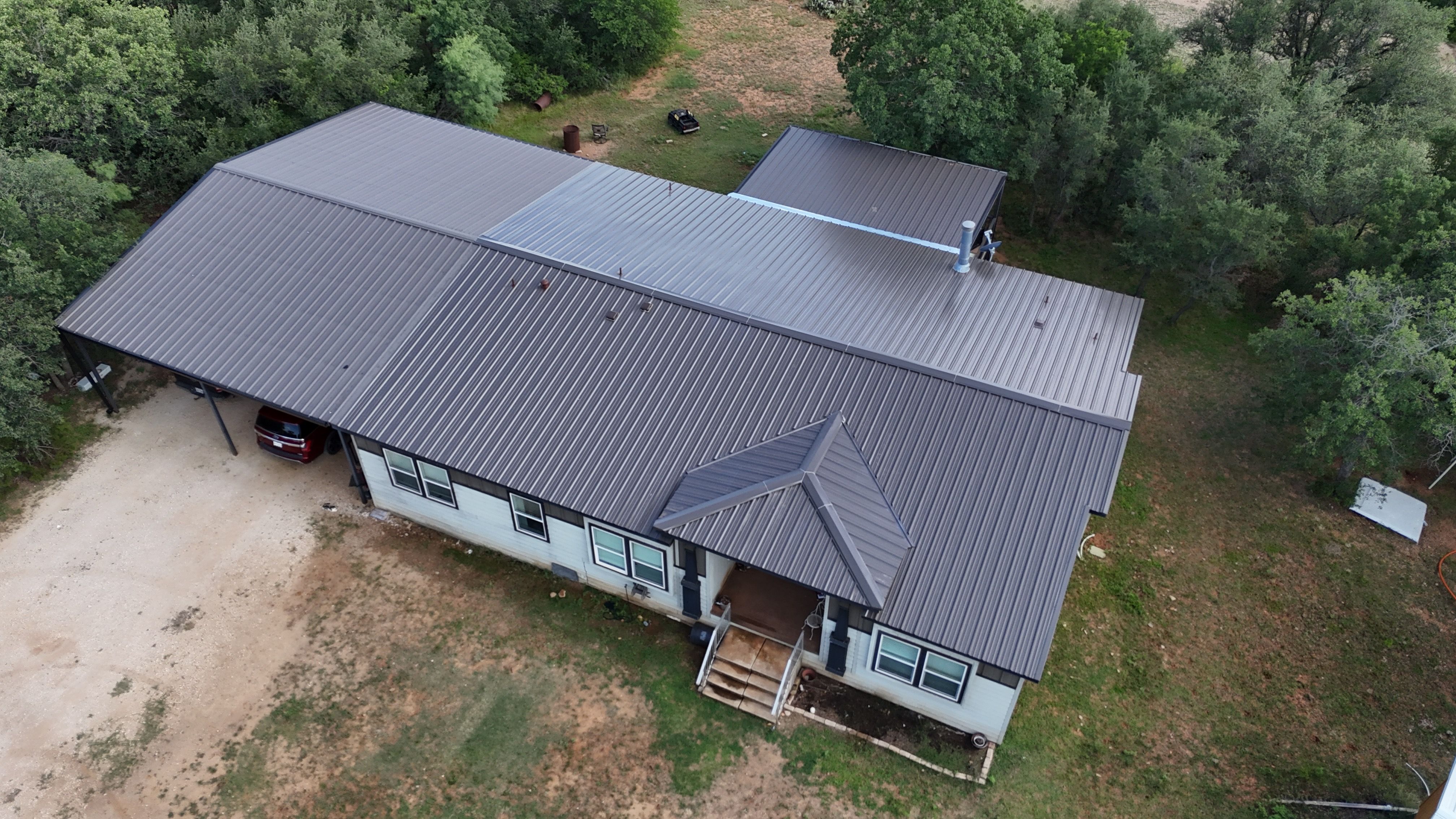 All Photos for Barcenas Roofing & Remodeling in San Saba, TX