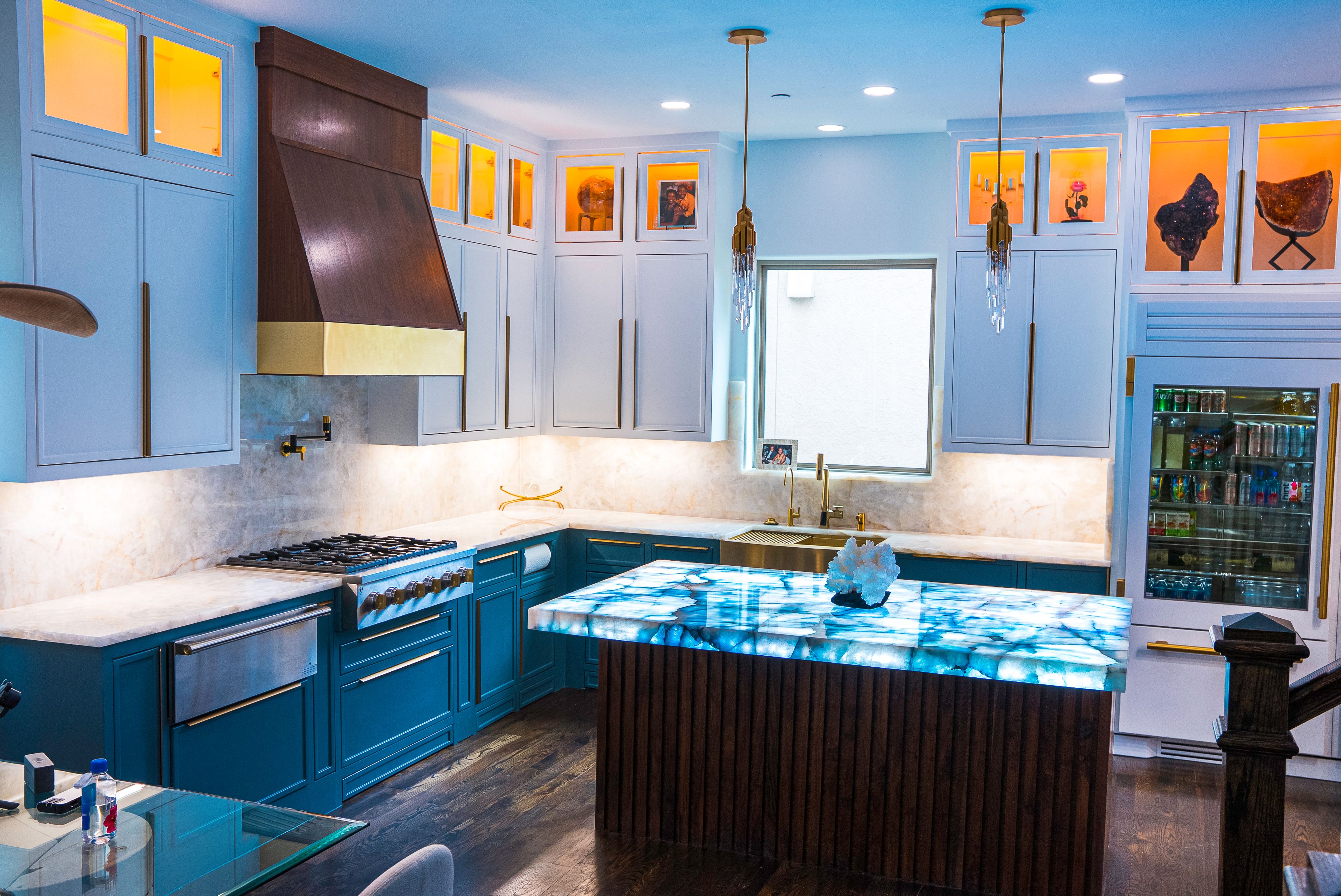  for Luxurious Construction LLC in Houston, TX