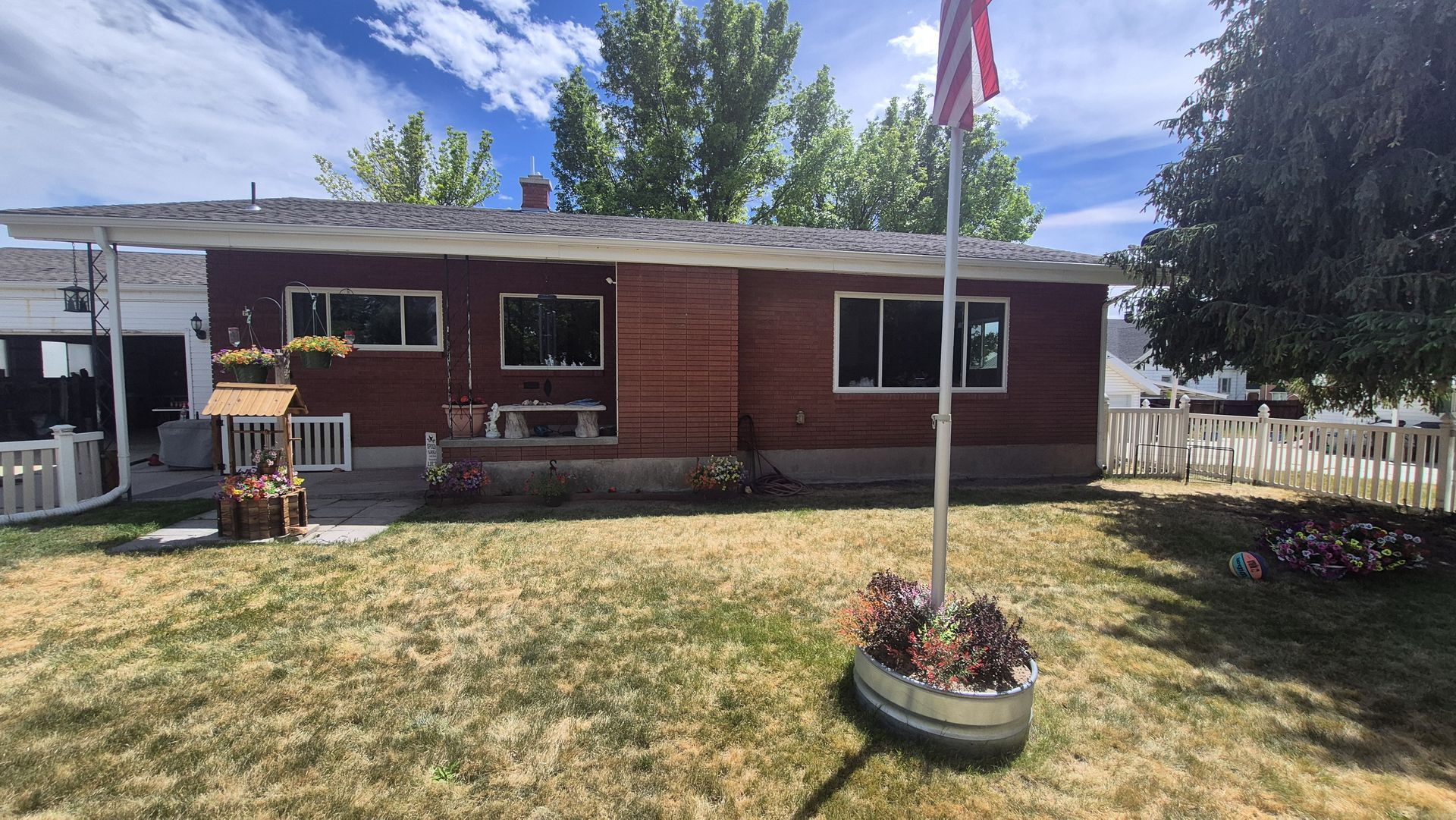  for Vivid Windows in Centerville, UT