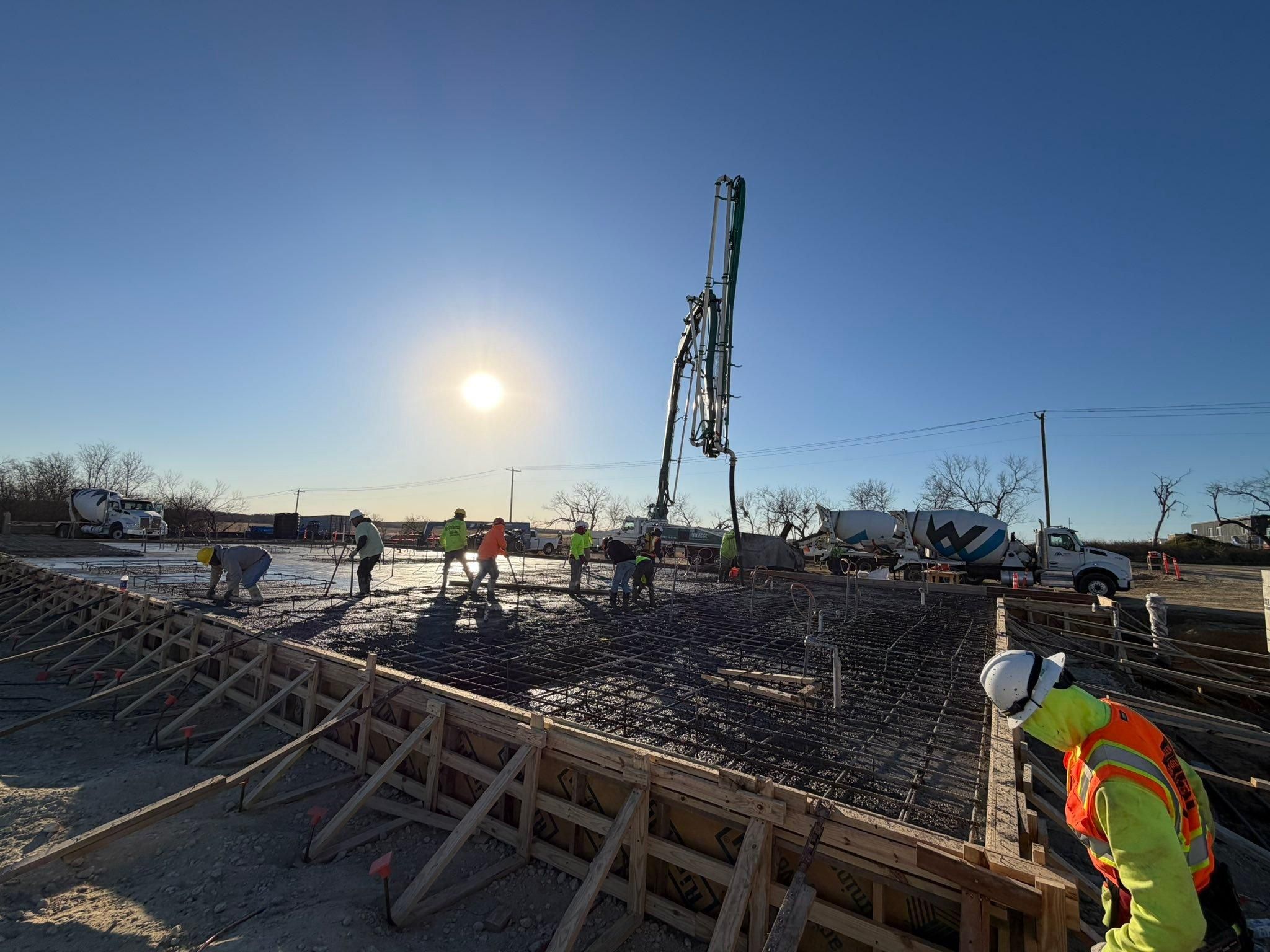  for J & M Contracting in Hewitt, TX